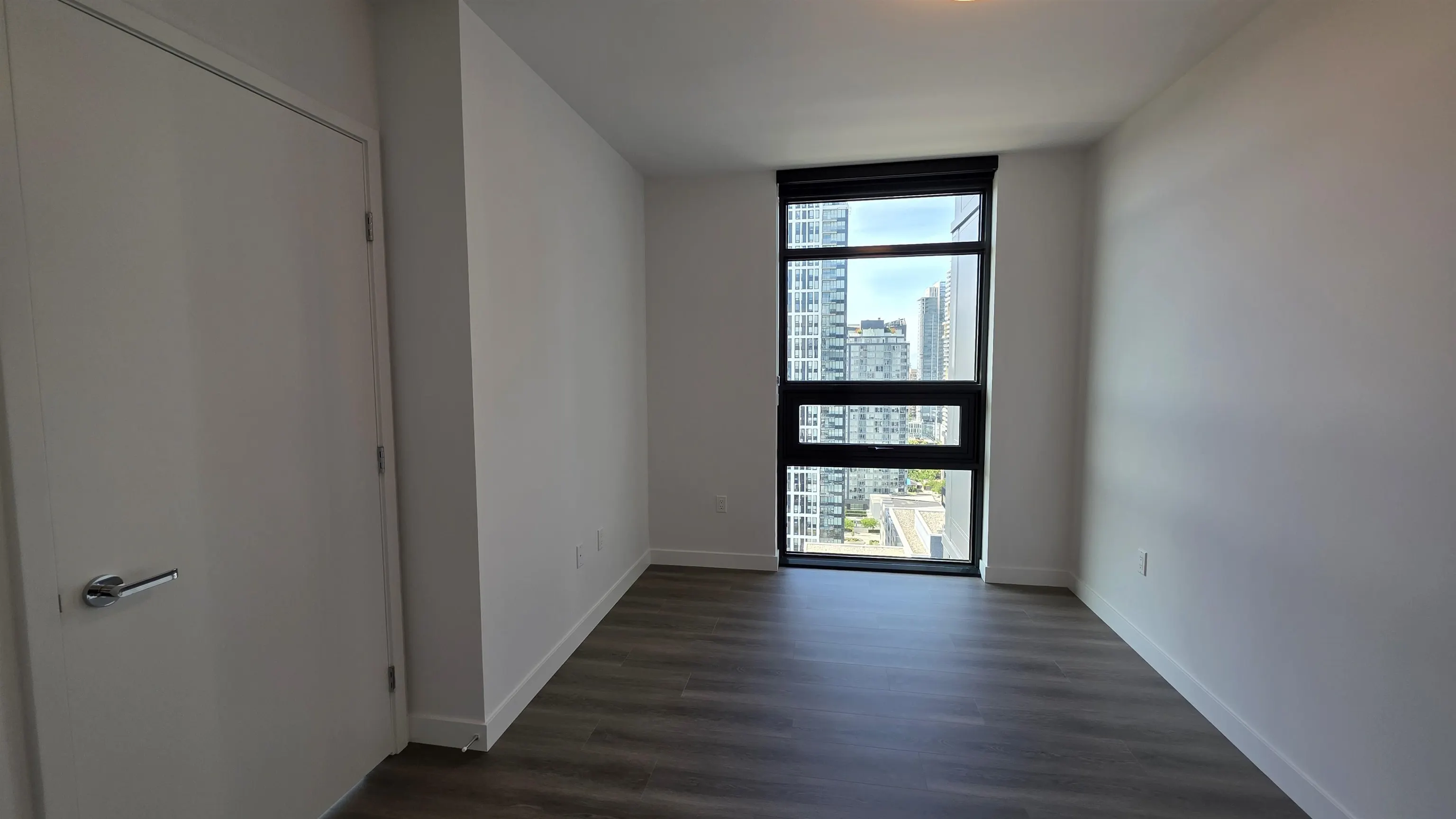 6608 Sussex Avenue #2202