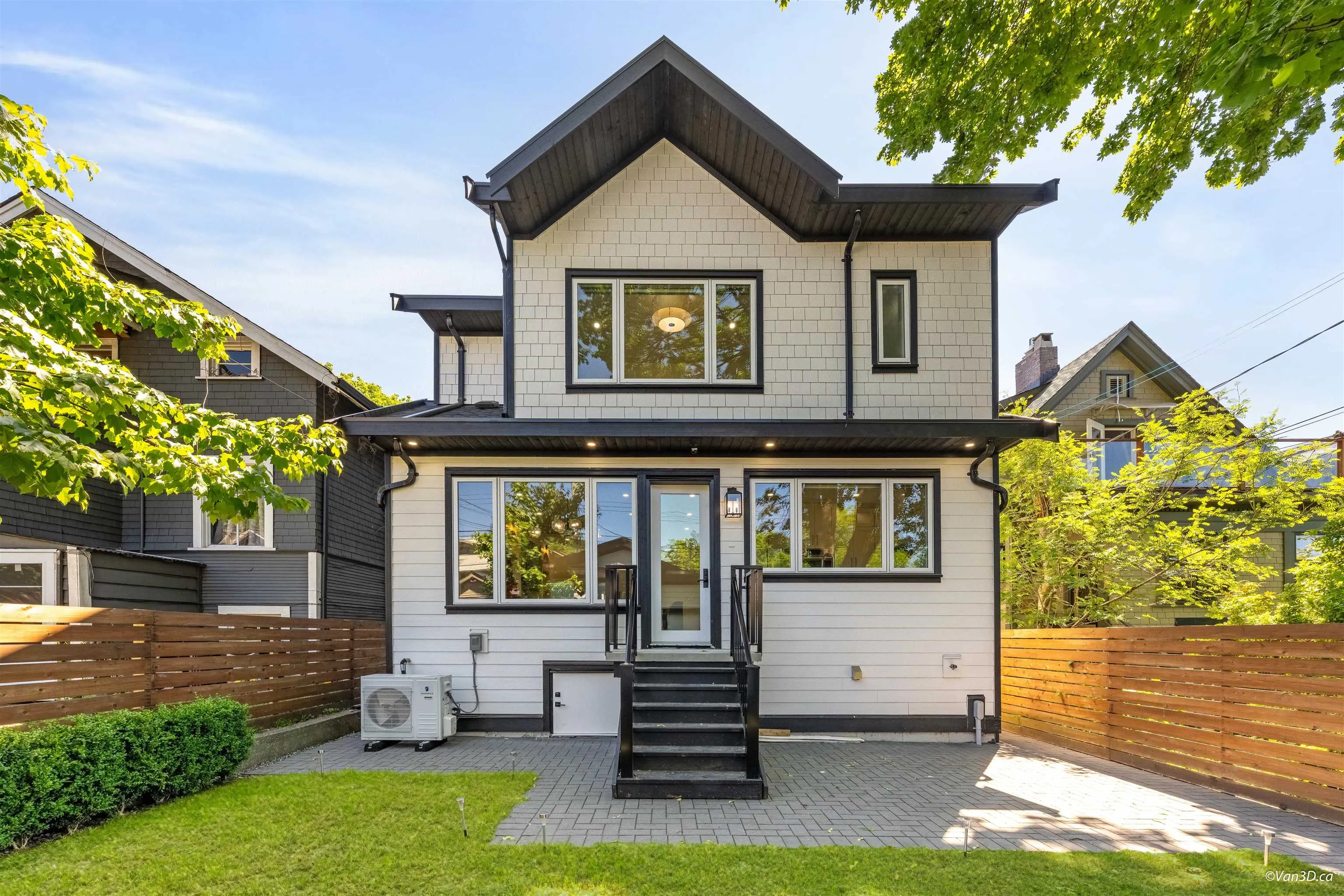 683 W 19th Avenue #2