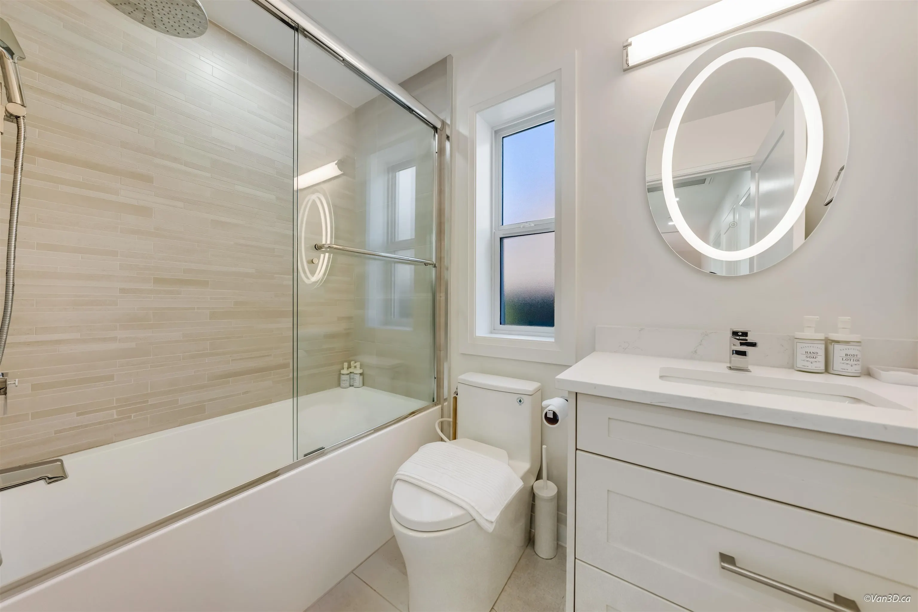 683 W 19th Avenue #2