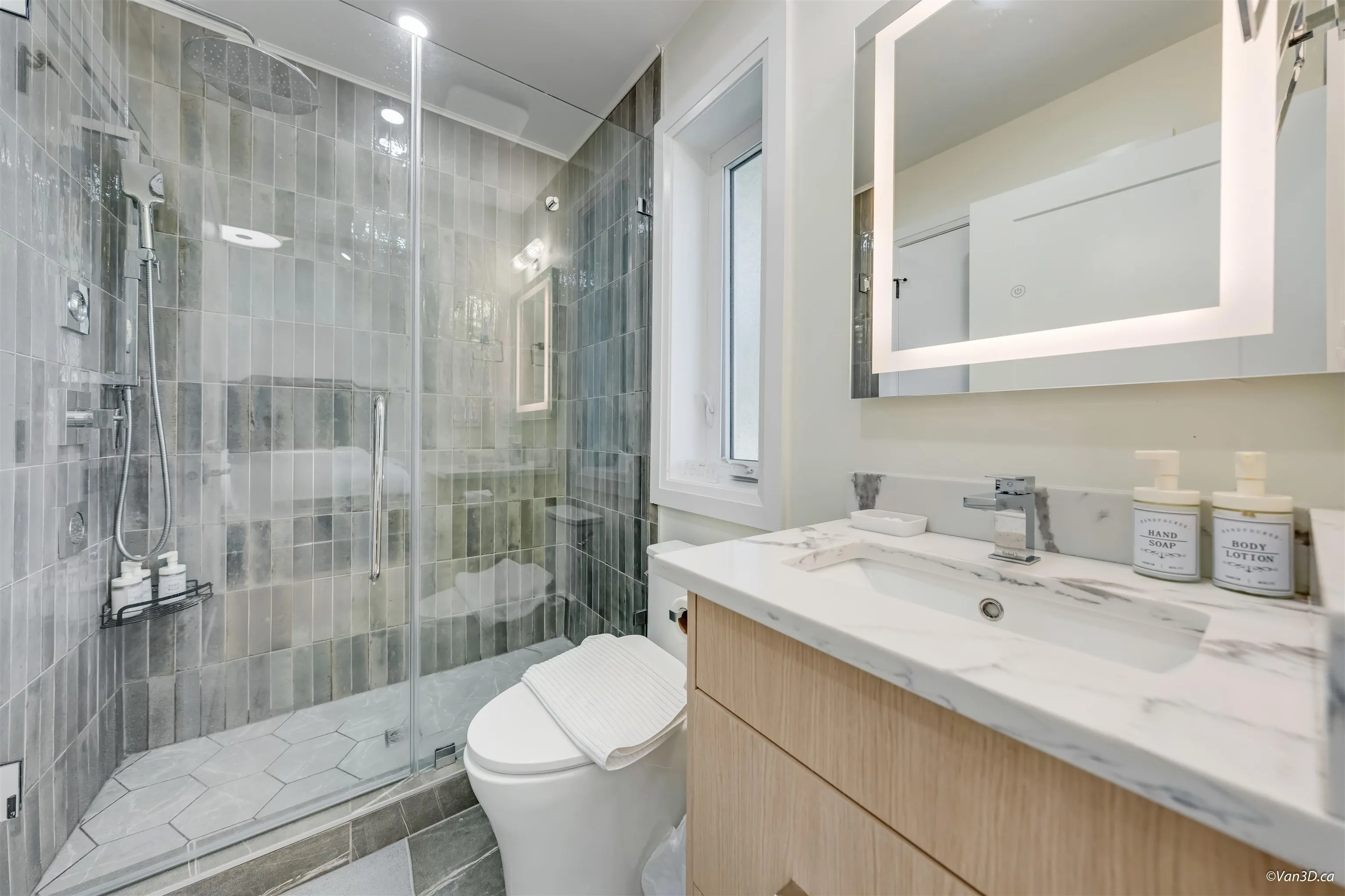 683 W 19th Avenue #2