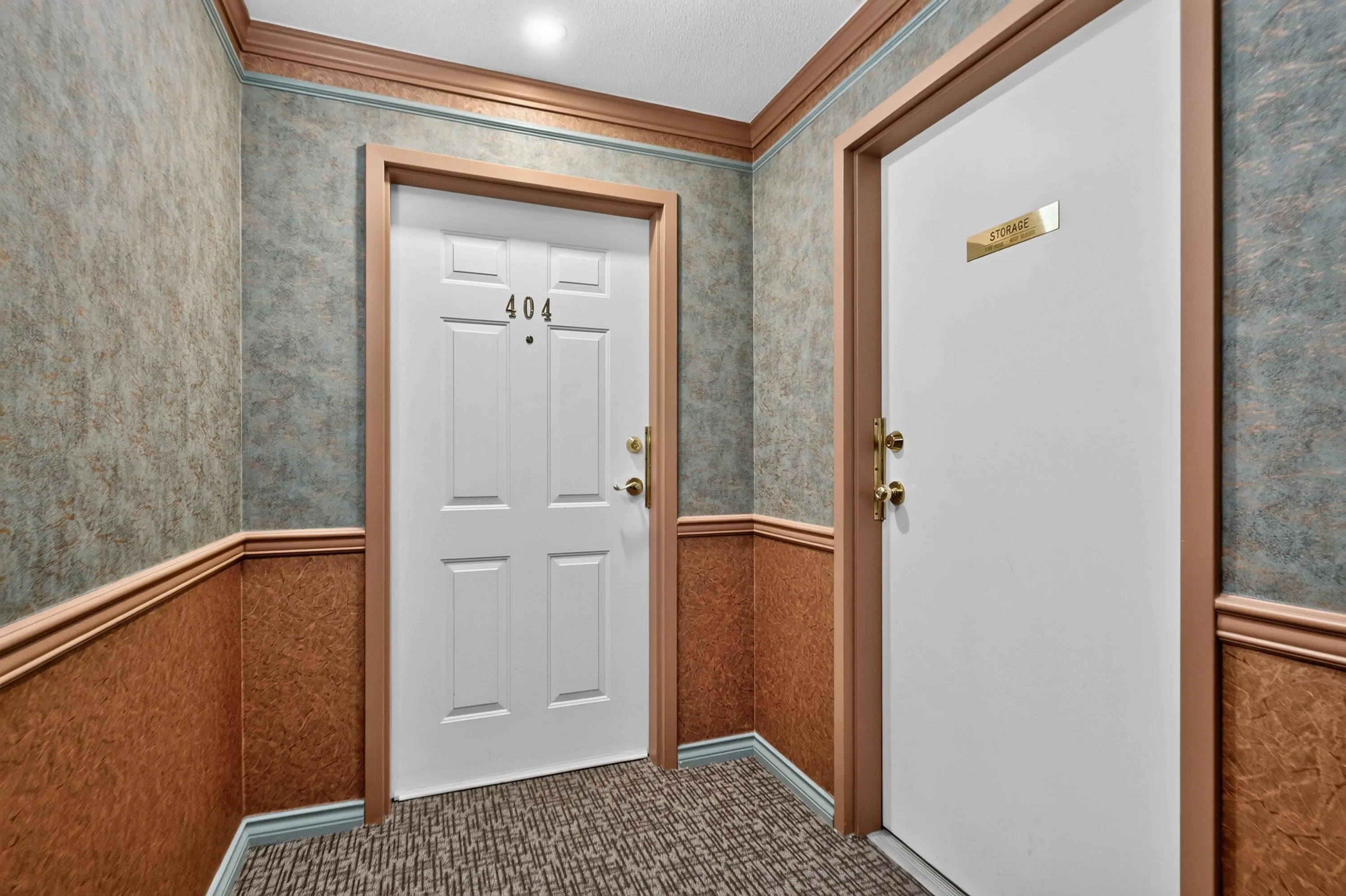 1400 View Crescent #404