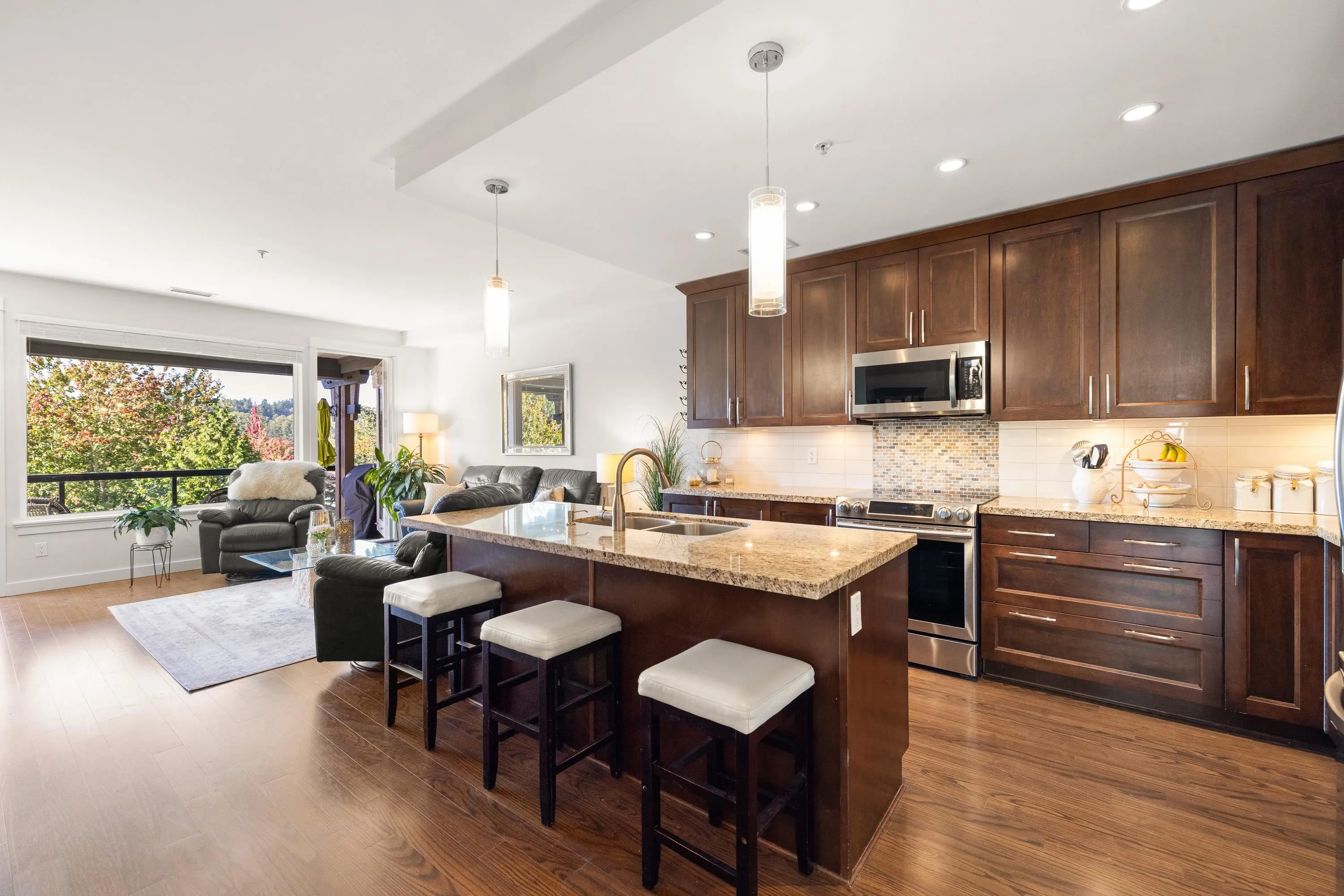 5099 Springs Boulevard #311