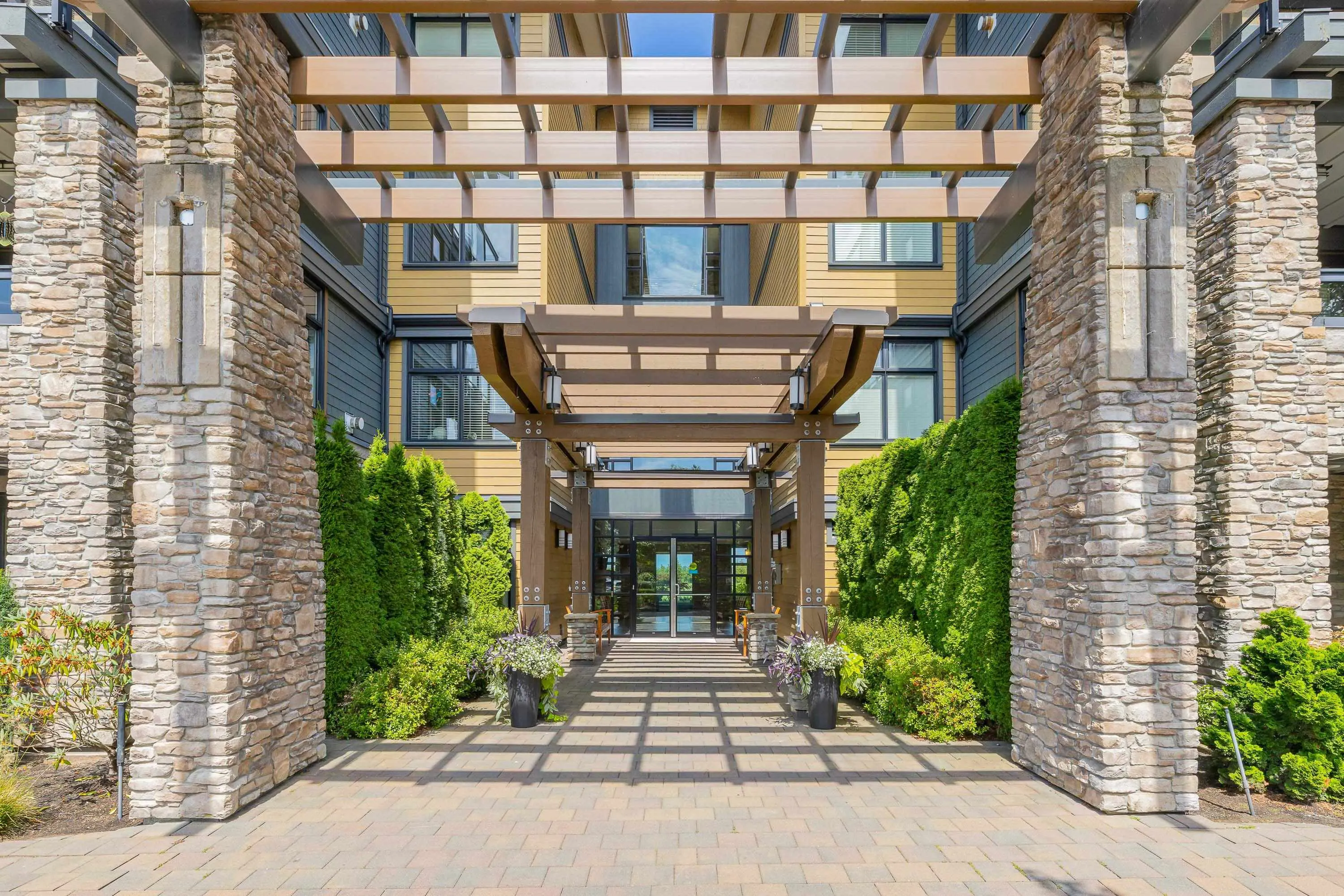 5099 Springs Boulevard #311