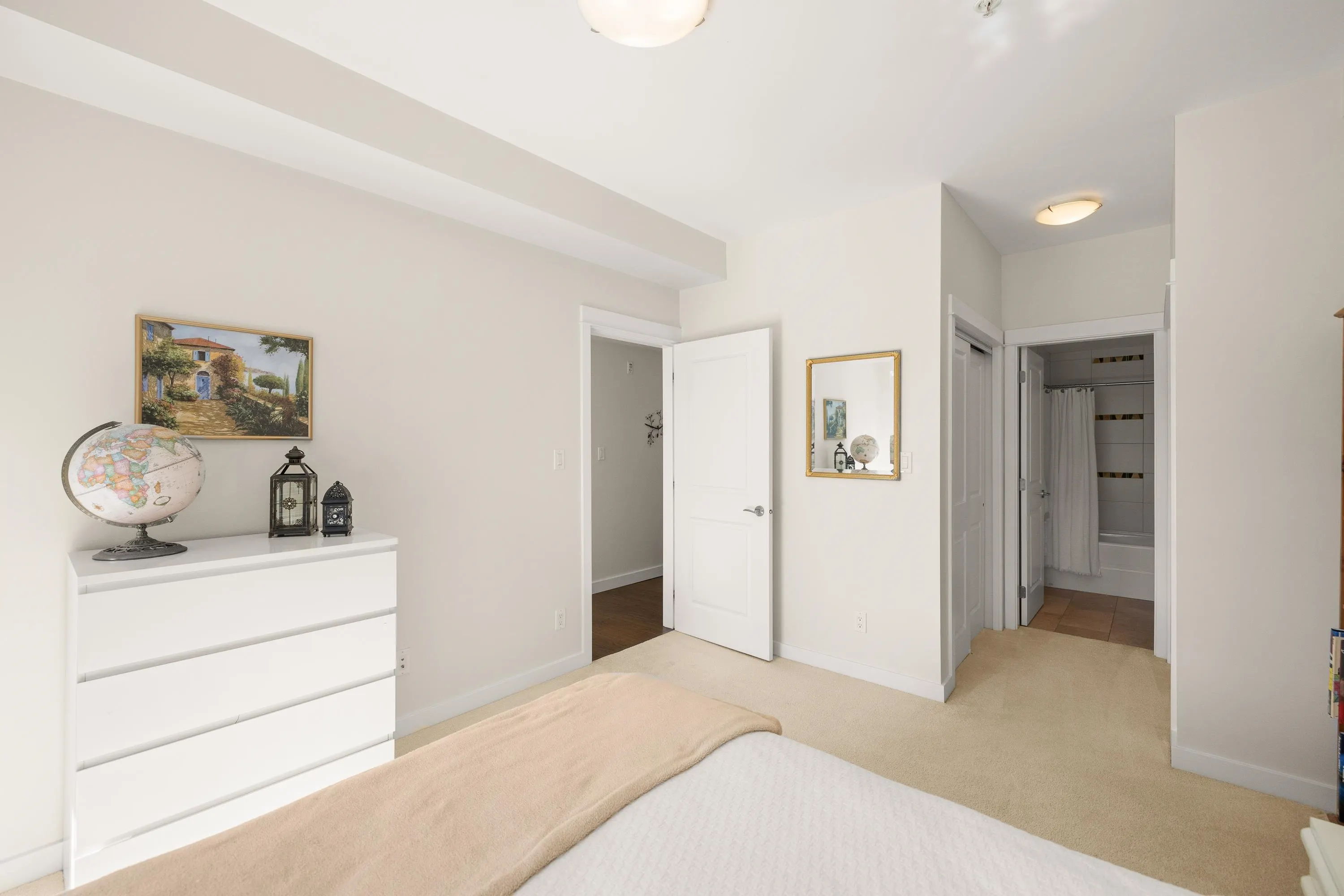 5099 Springs Boulevard #311