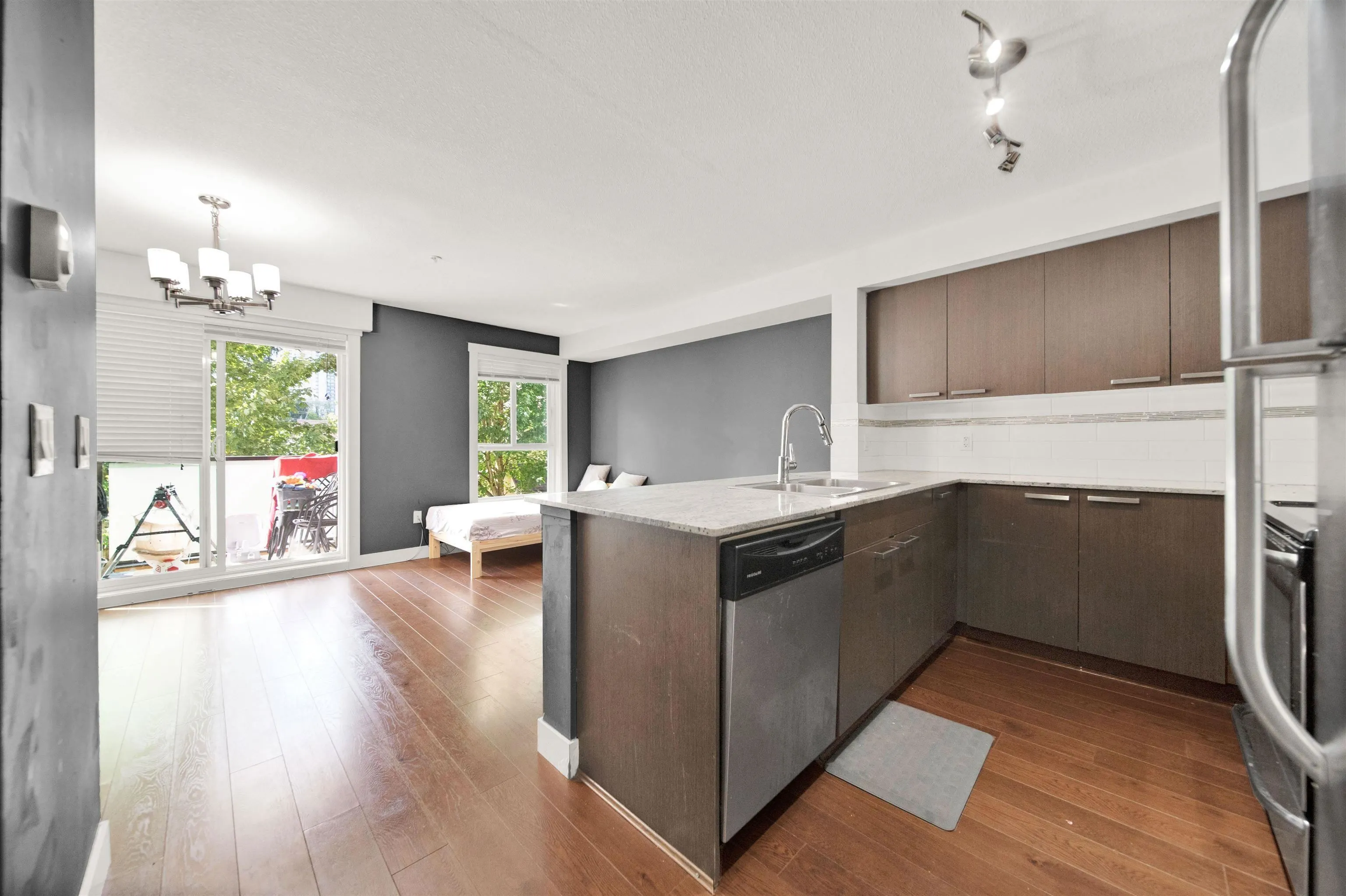 13883 Laurel Drive #201