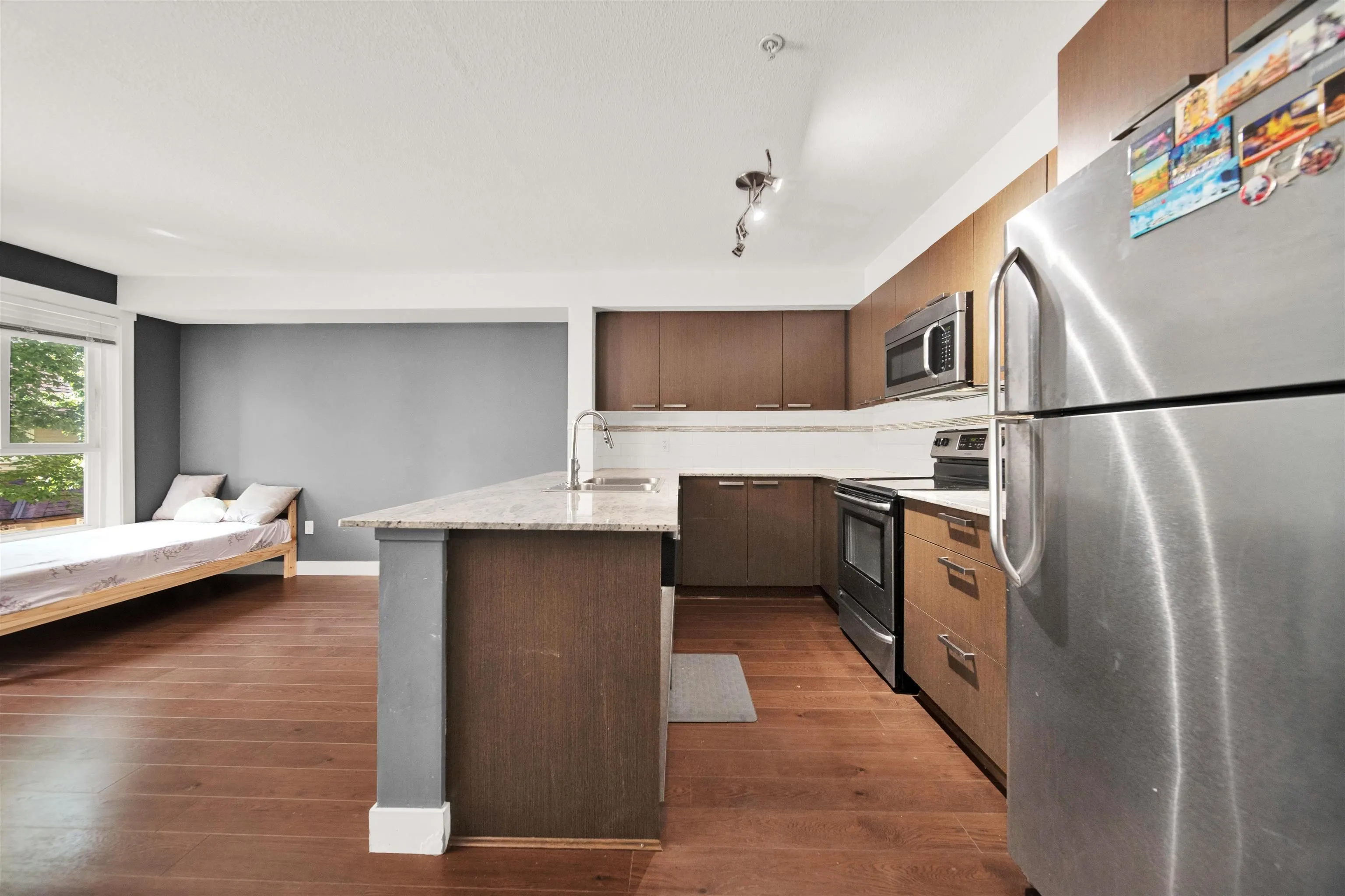 13883 Laurel Drive #201