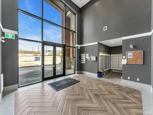 2180 Kelly Avenue #4415