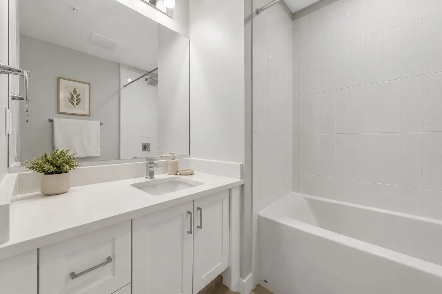 2180 Kelly Avenue #4415