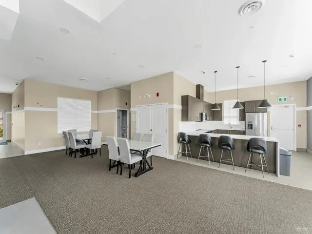 2180 Kelly Avenue #4415