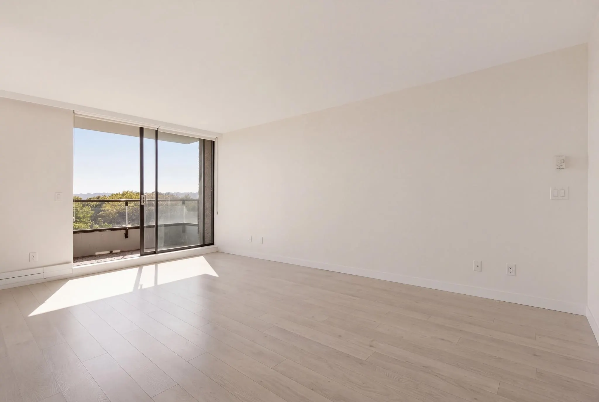 2370 W 2nd Avenue #902