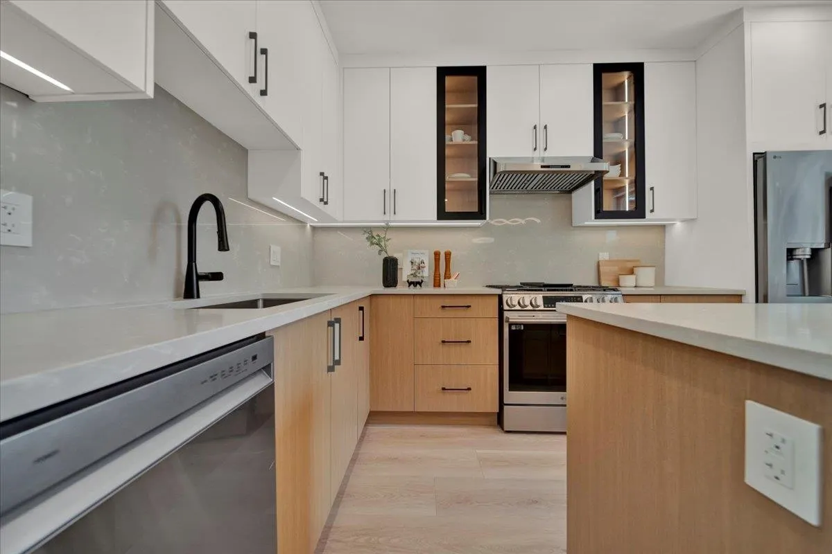 10151 144 Street #102