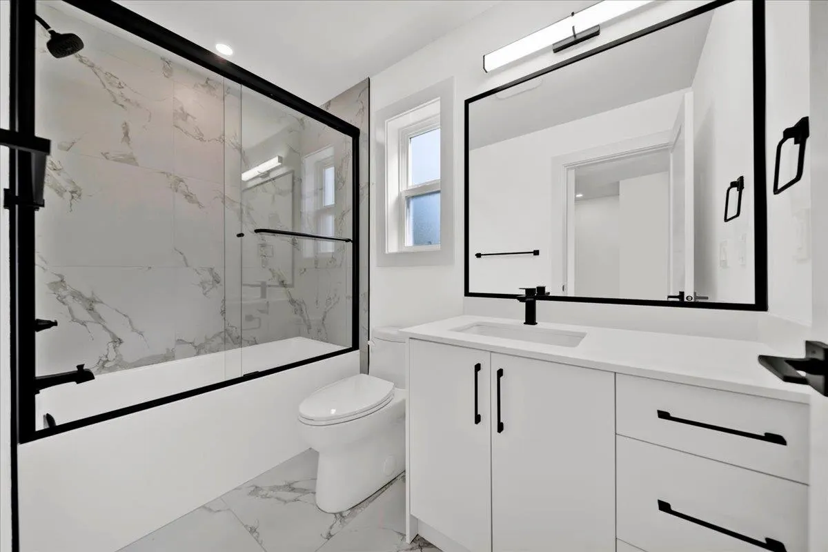 10151 144 Street #102