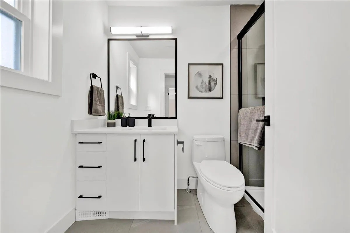 10151 144 Street #102