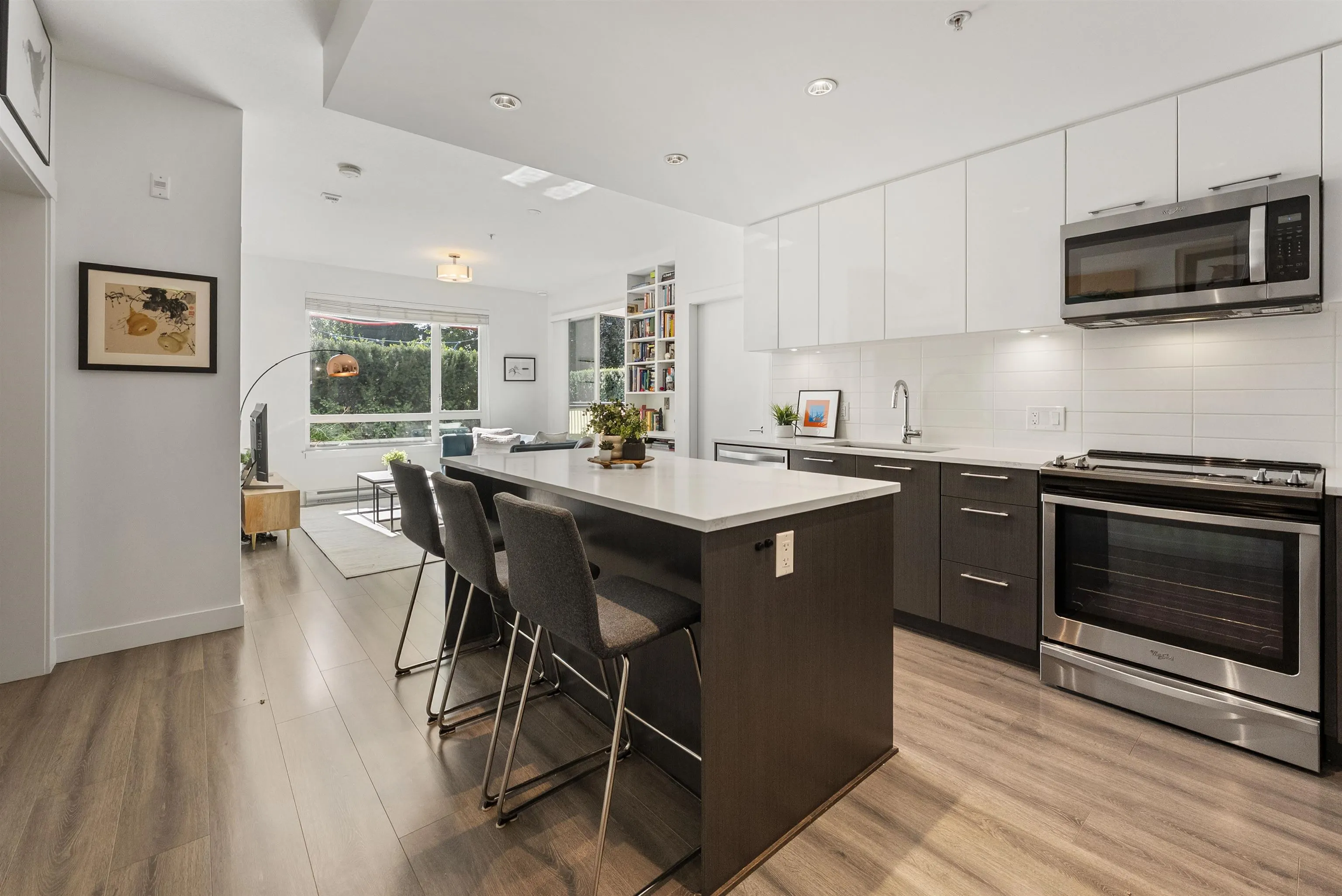 2382 Atkins Avenue #116