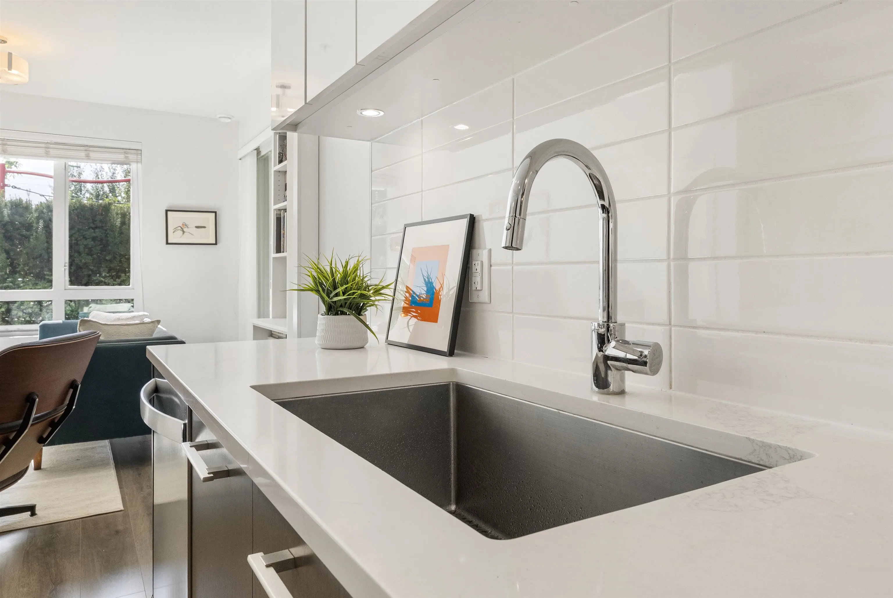 2382 Atkins Avenue #116