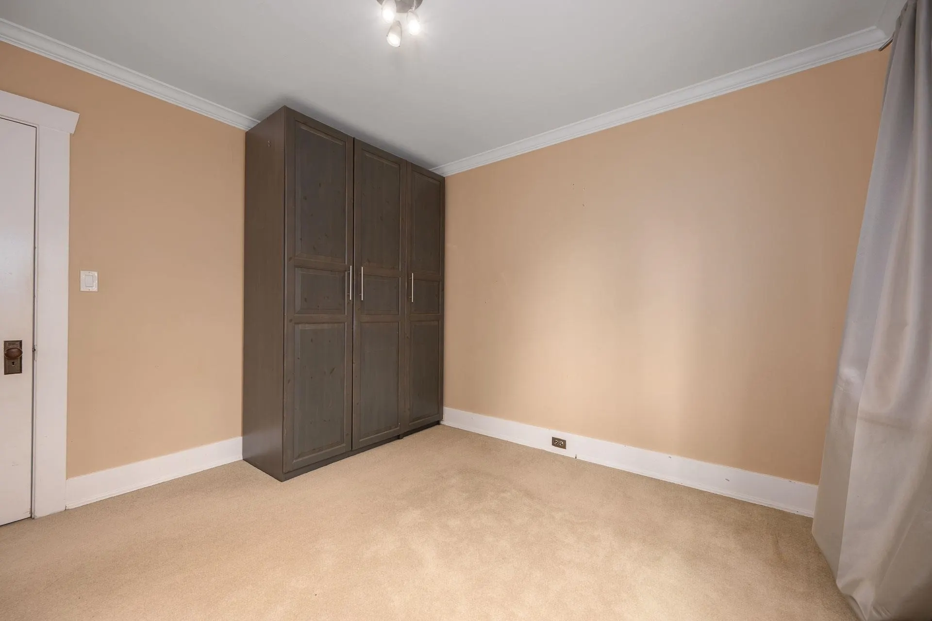 931 Second Street