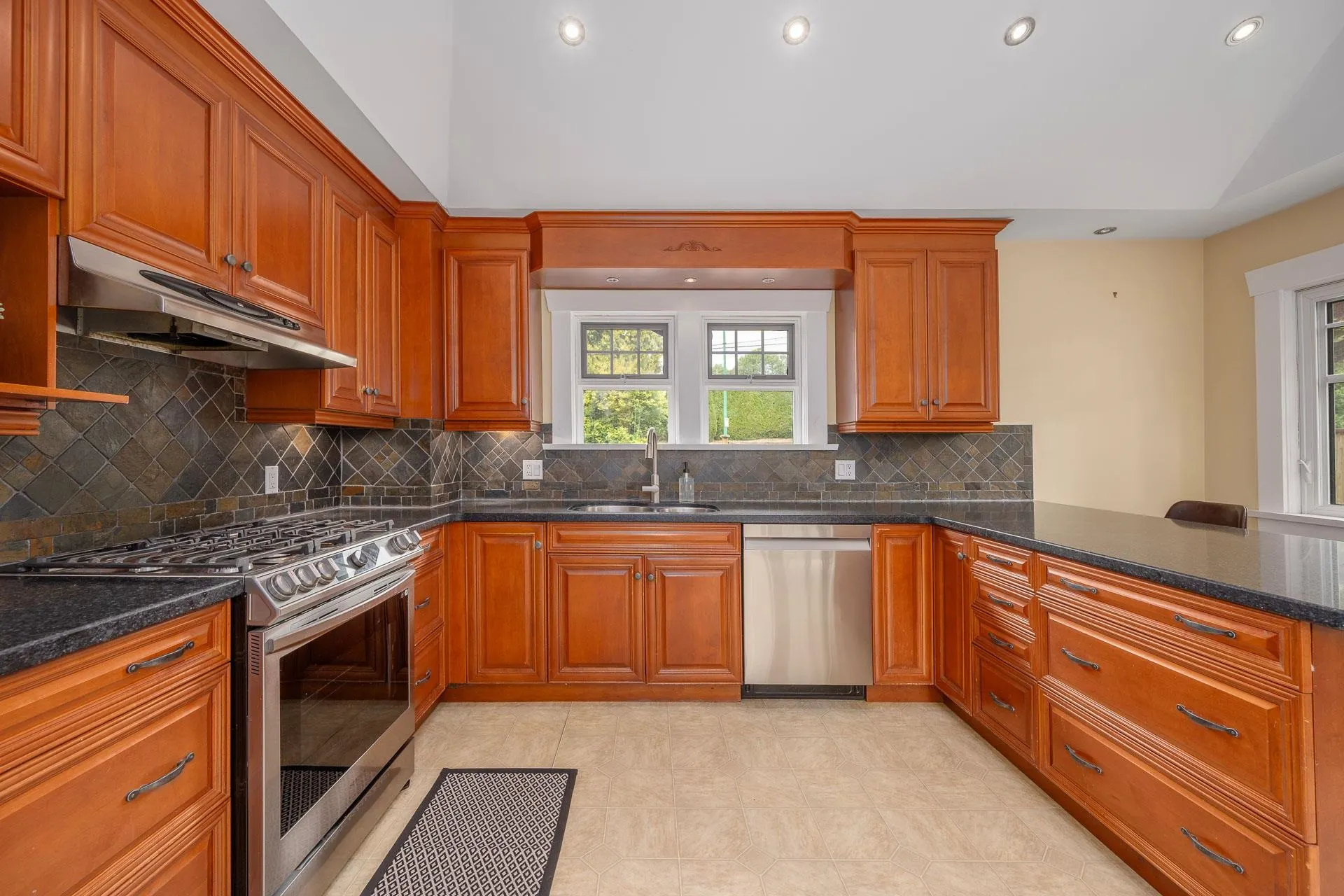931 Second Street