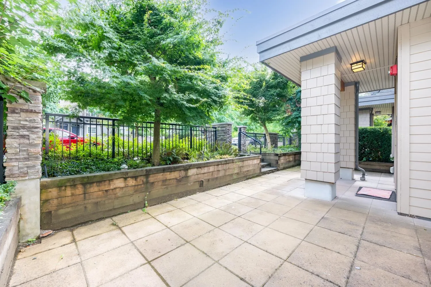 3221 Noel Drive #5