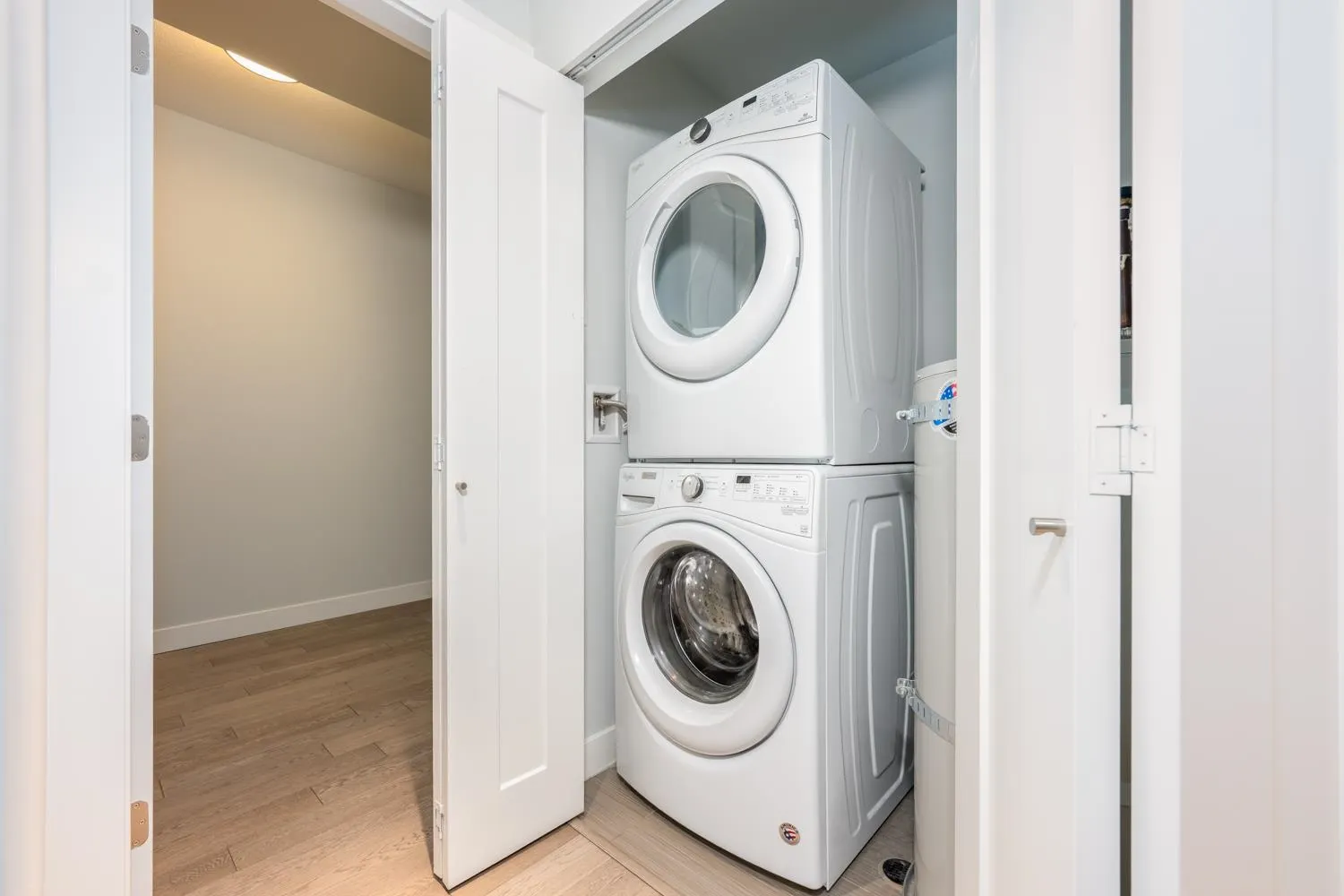 3221 Noel Drive #5