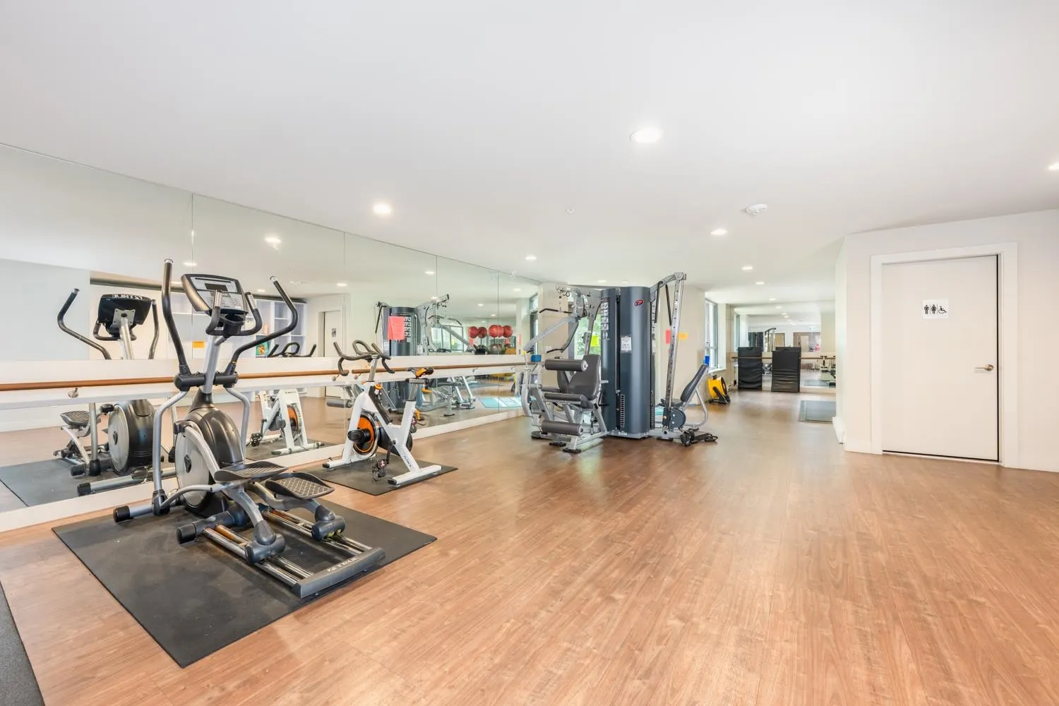 3221 Noel Drive #5