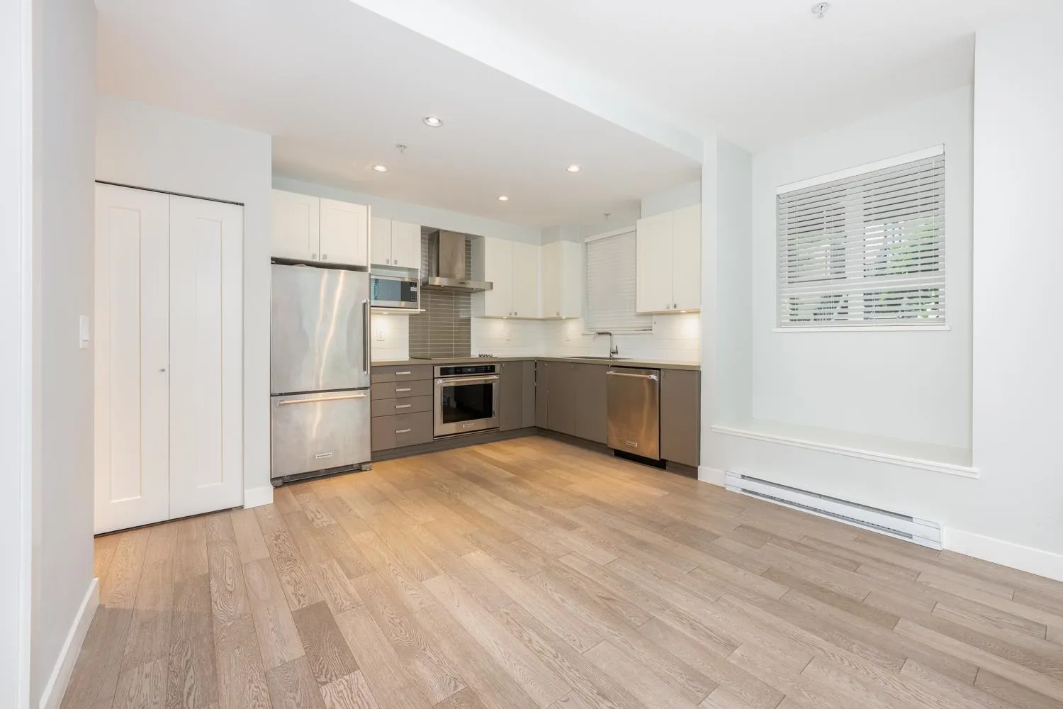 3221 Noel Drive #5