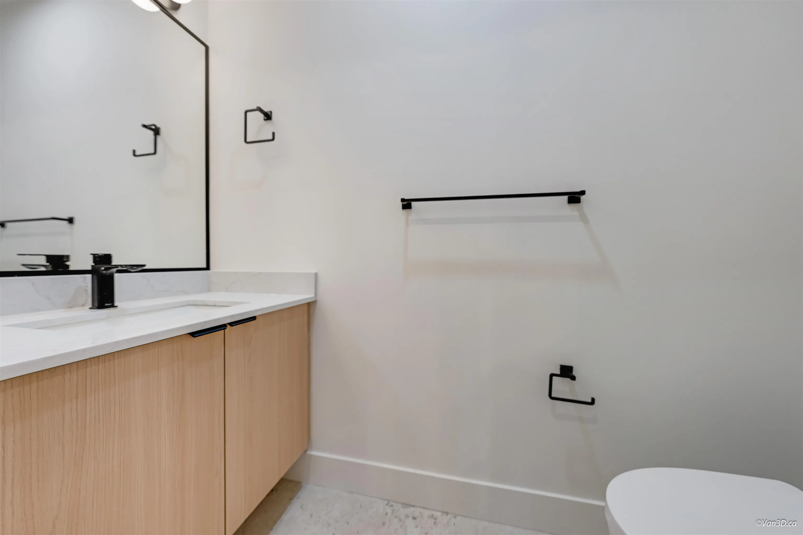 6136 Irmin Street #6