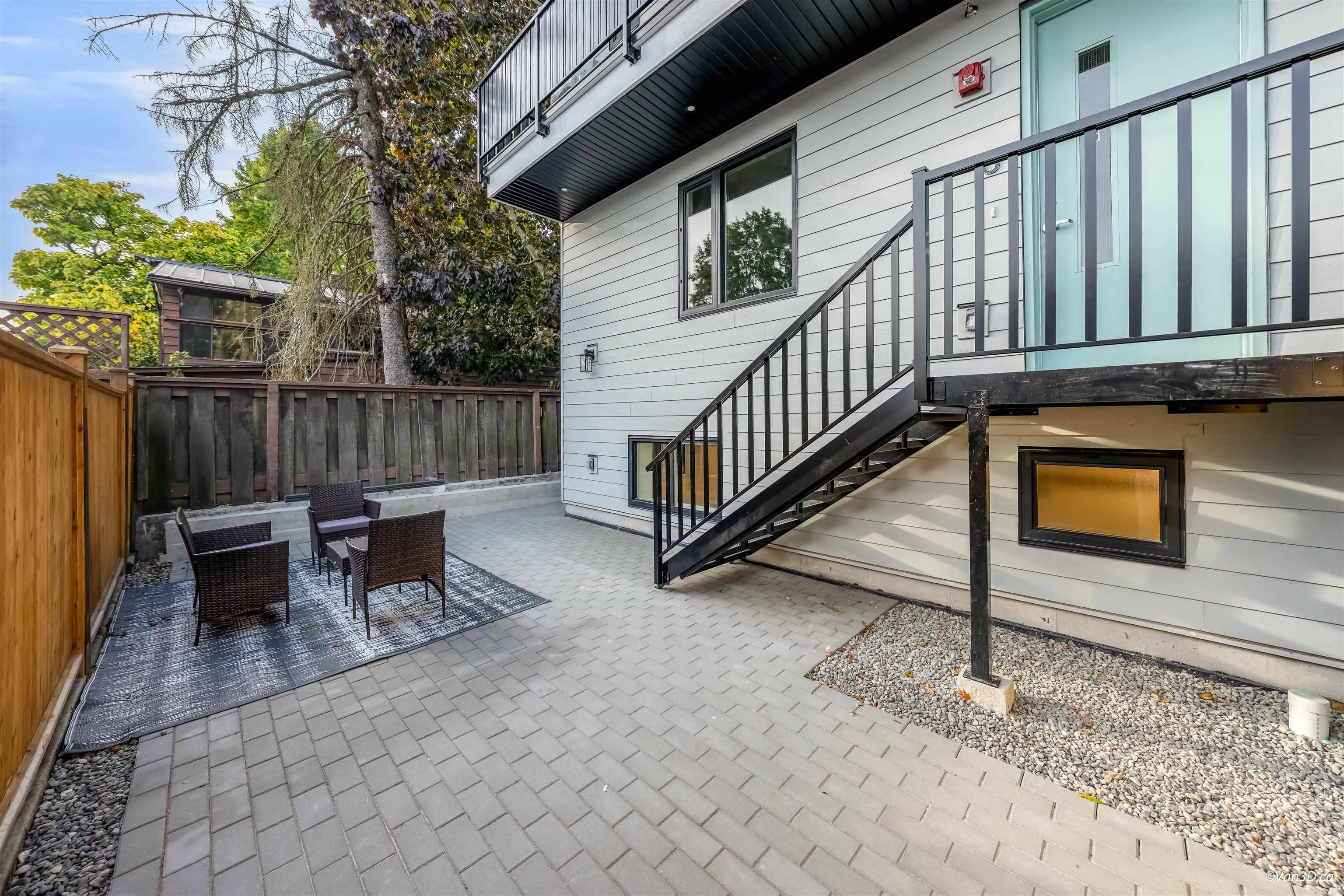 6136 Irmin Street #6