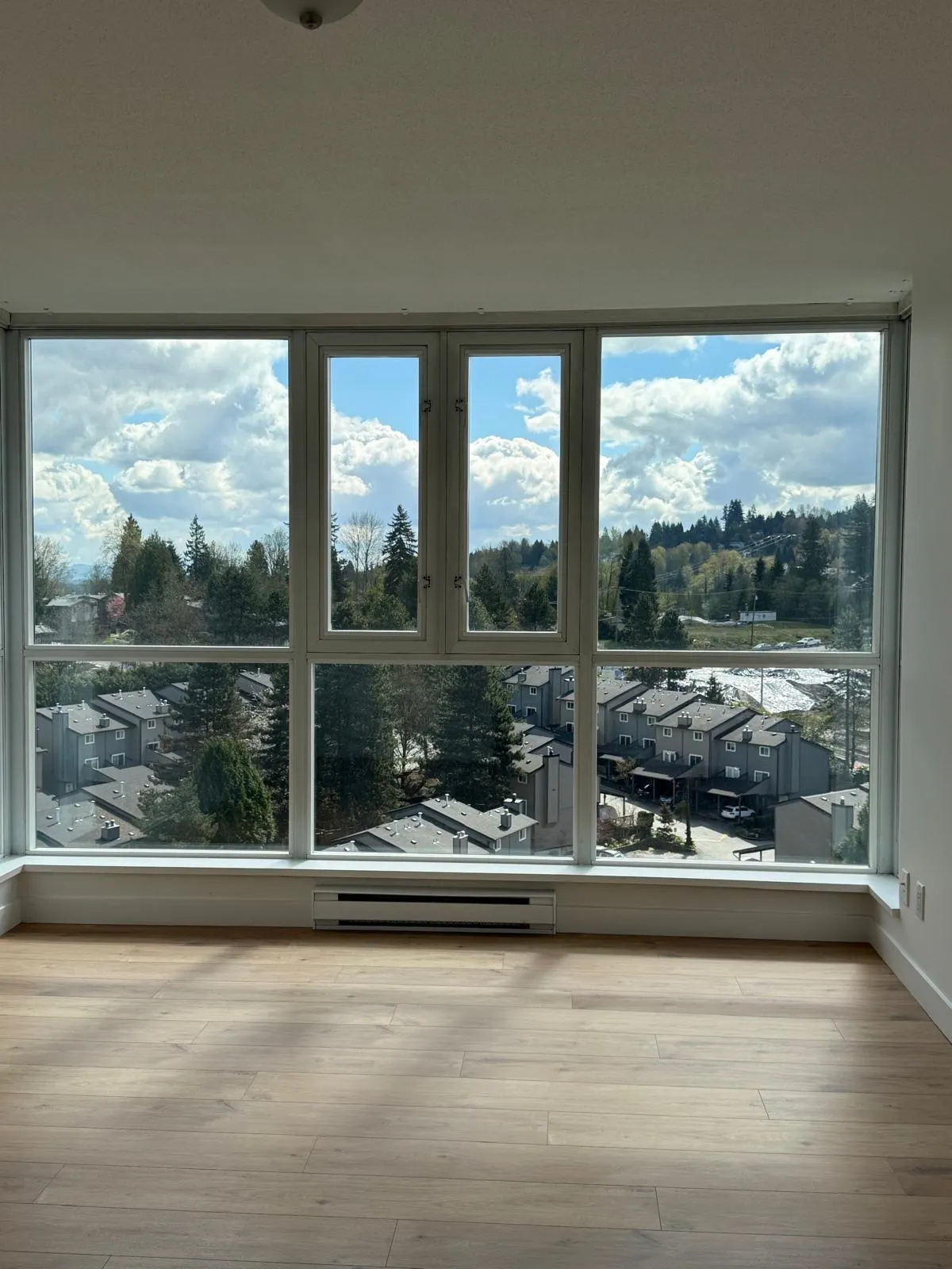 235 Guildford Way #1603