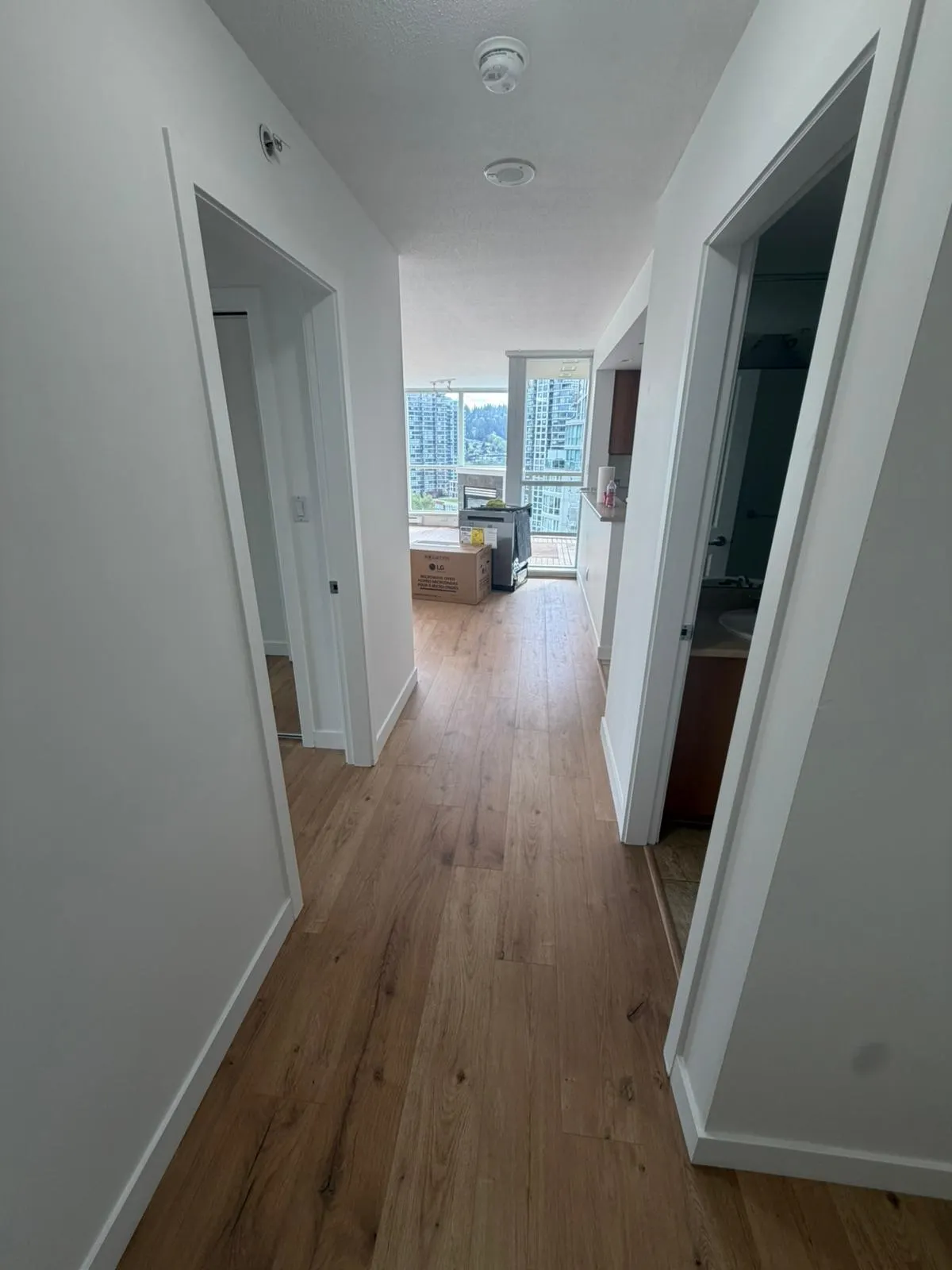 235 Guildford Way #1603