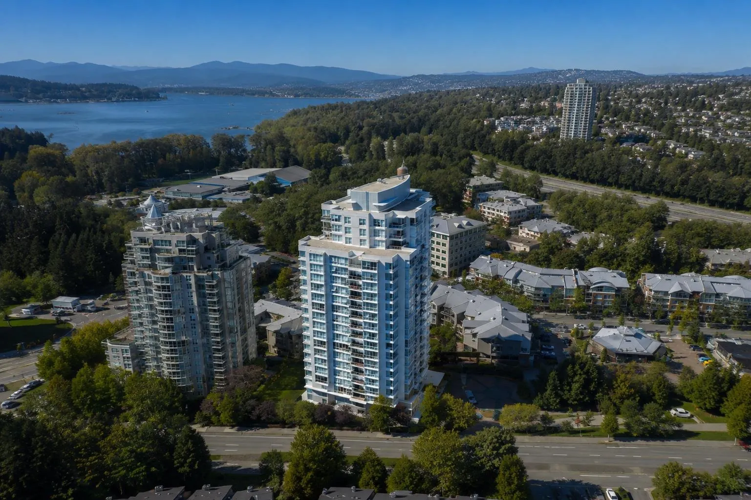 235 Guildford Way #1603