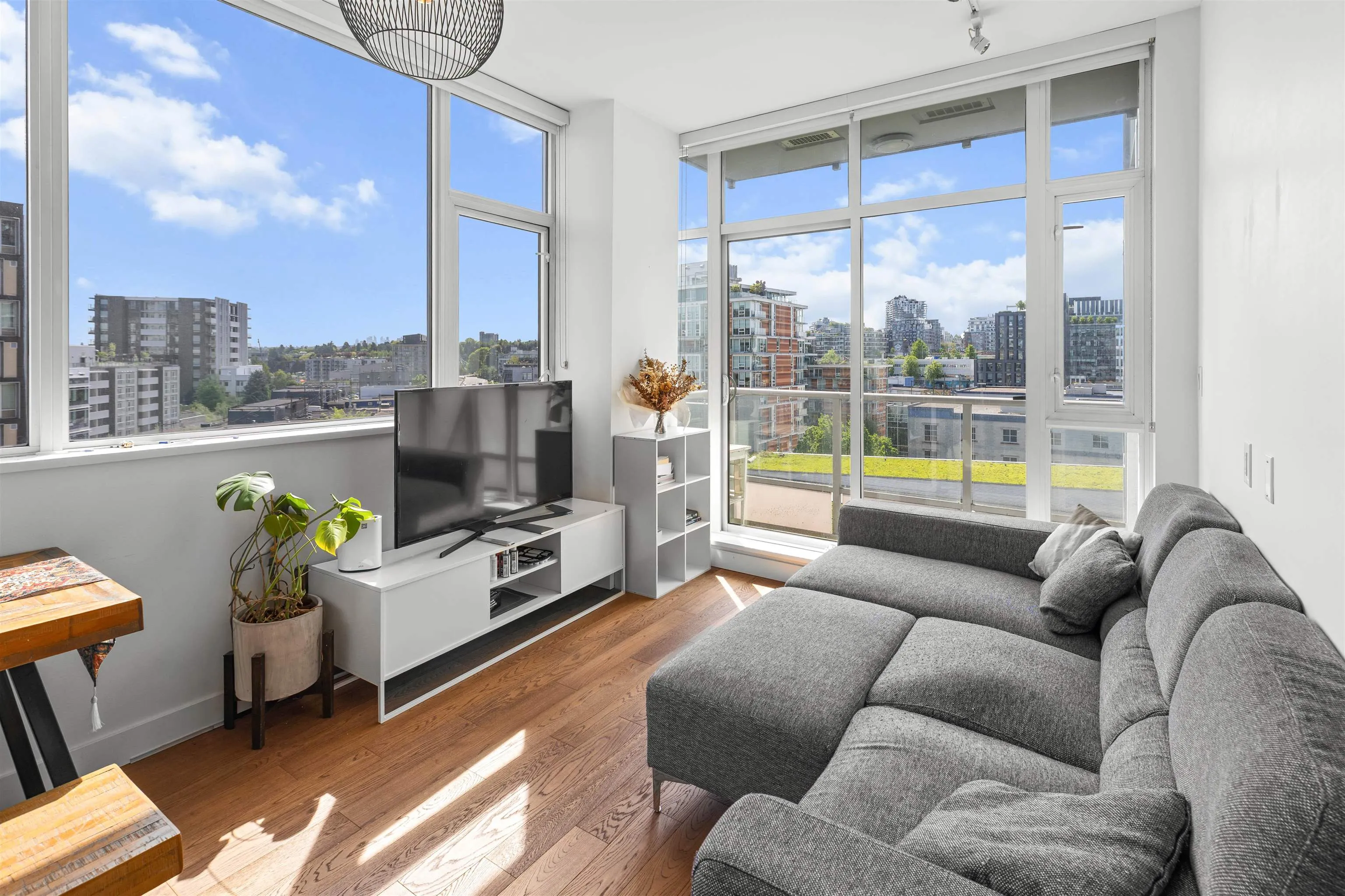 108 E 1st Avenue #1001