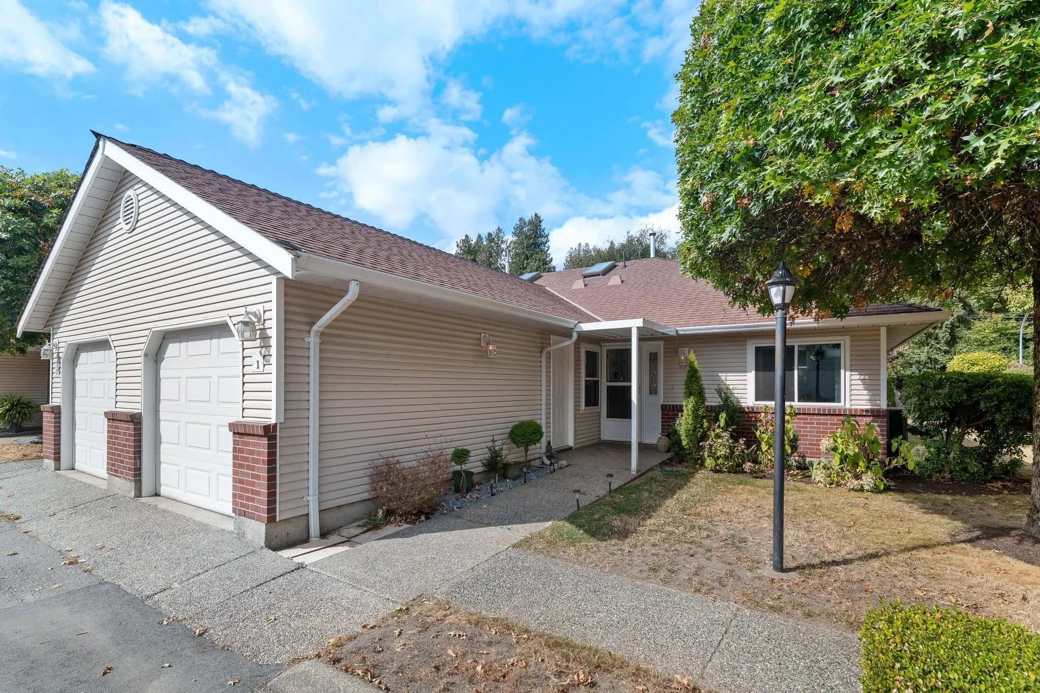 2081 Winfield Drive #1