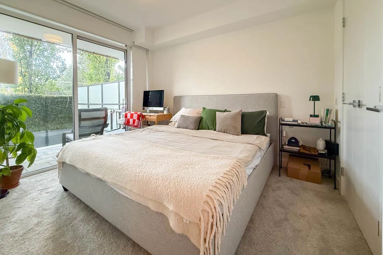2738 Library Lane #108