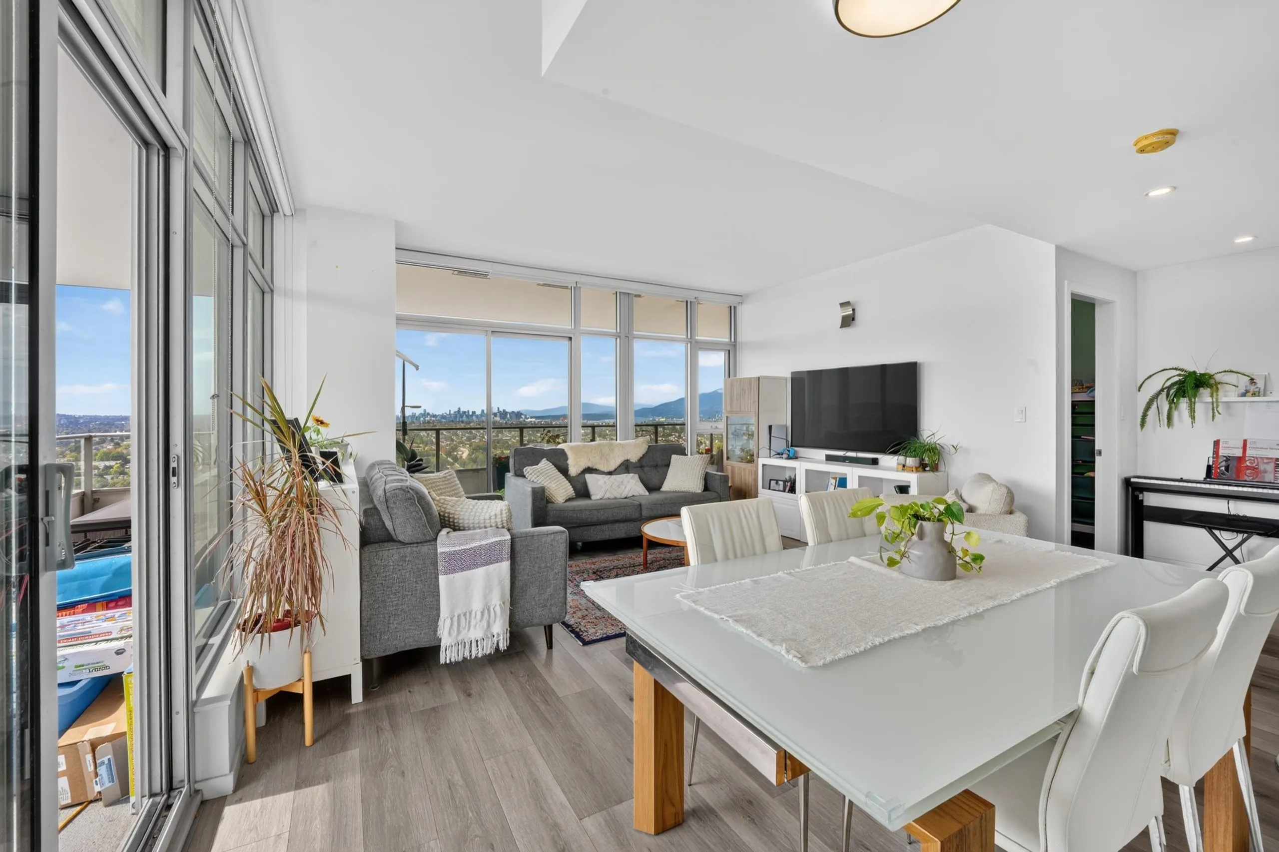 1888 Gilmore Avenue #3606