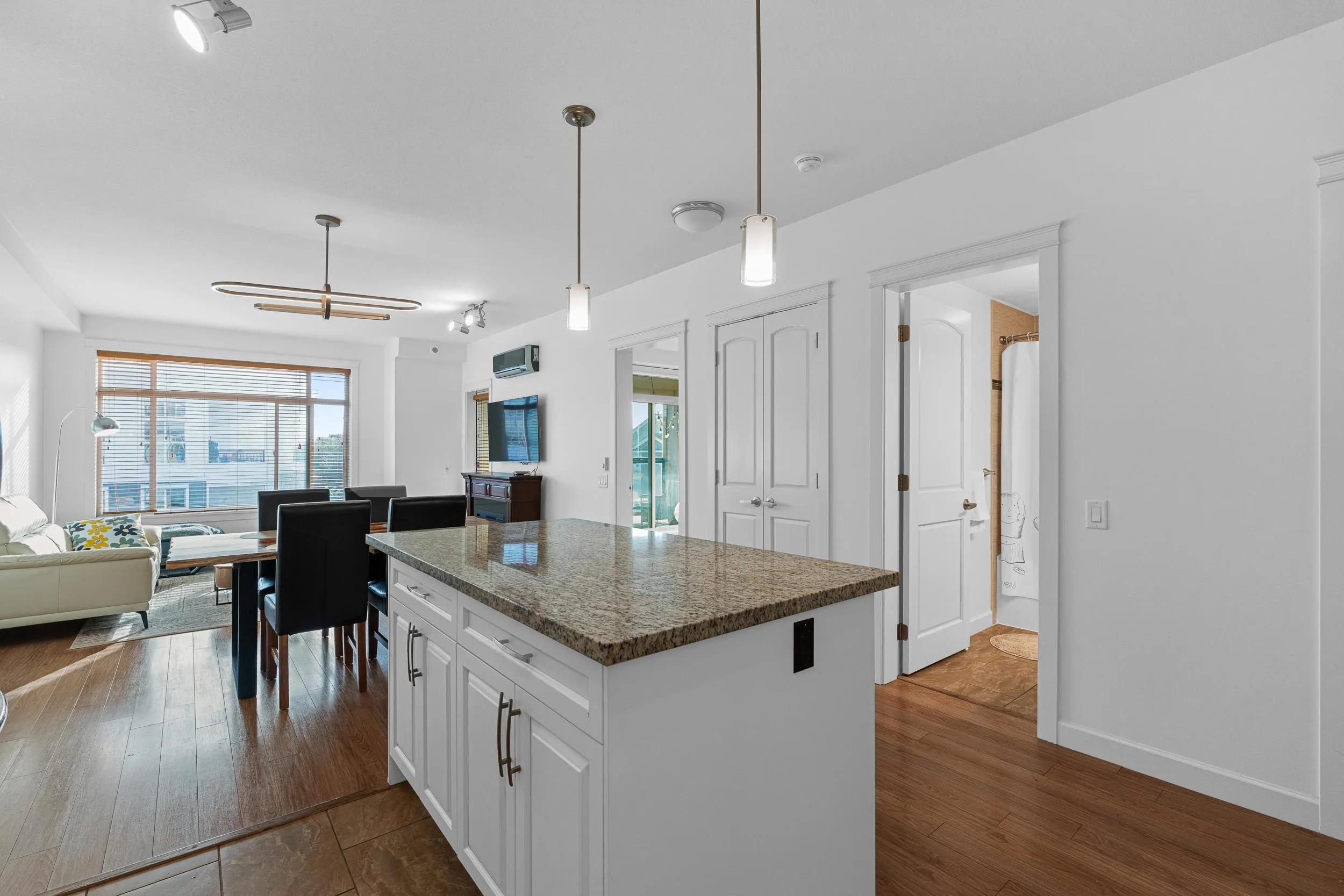 8157 207 Street #405