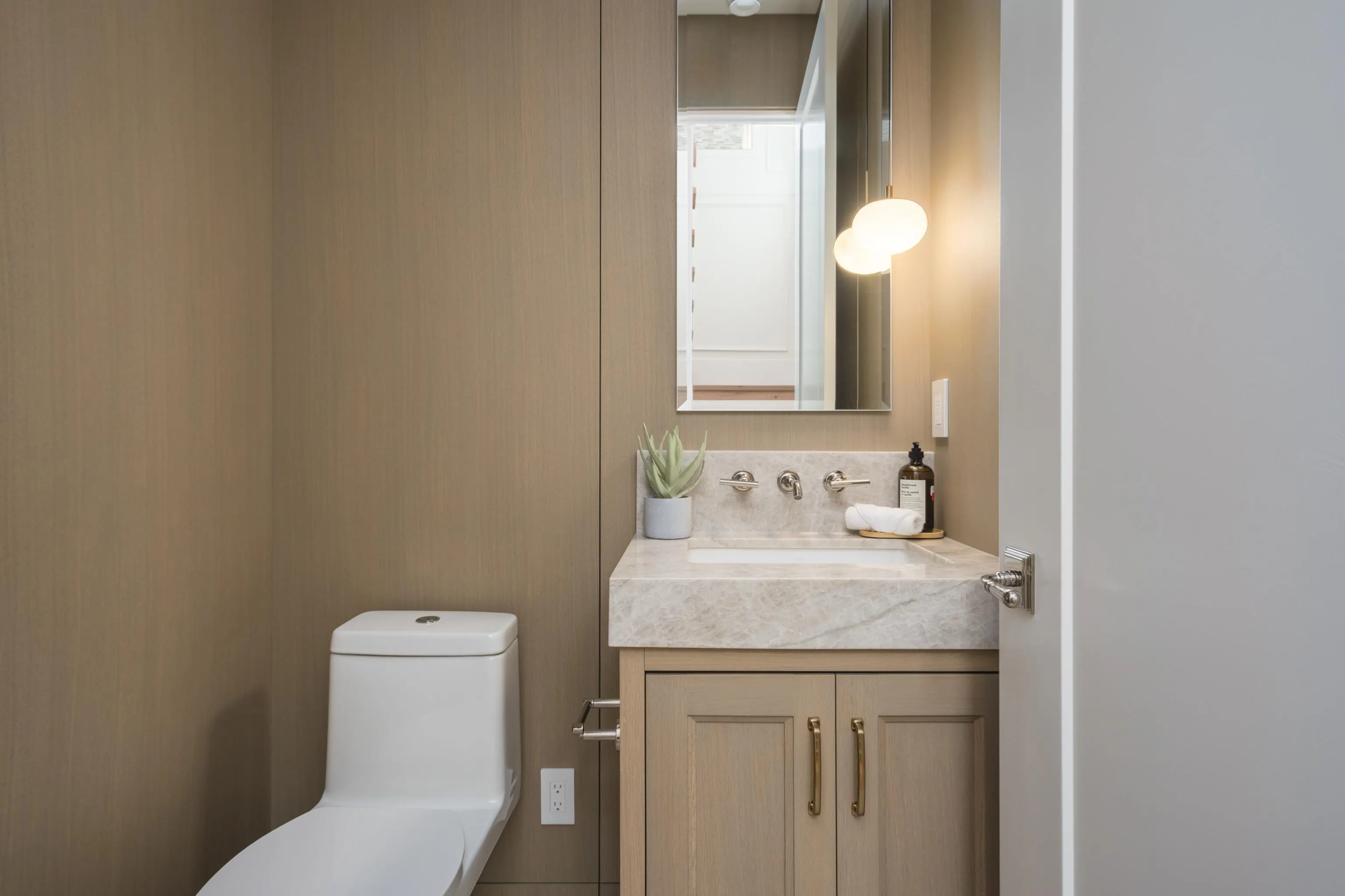 2344 W 45th Avenue #1