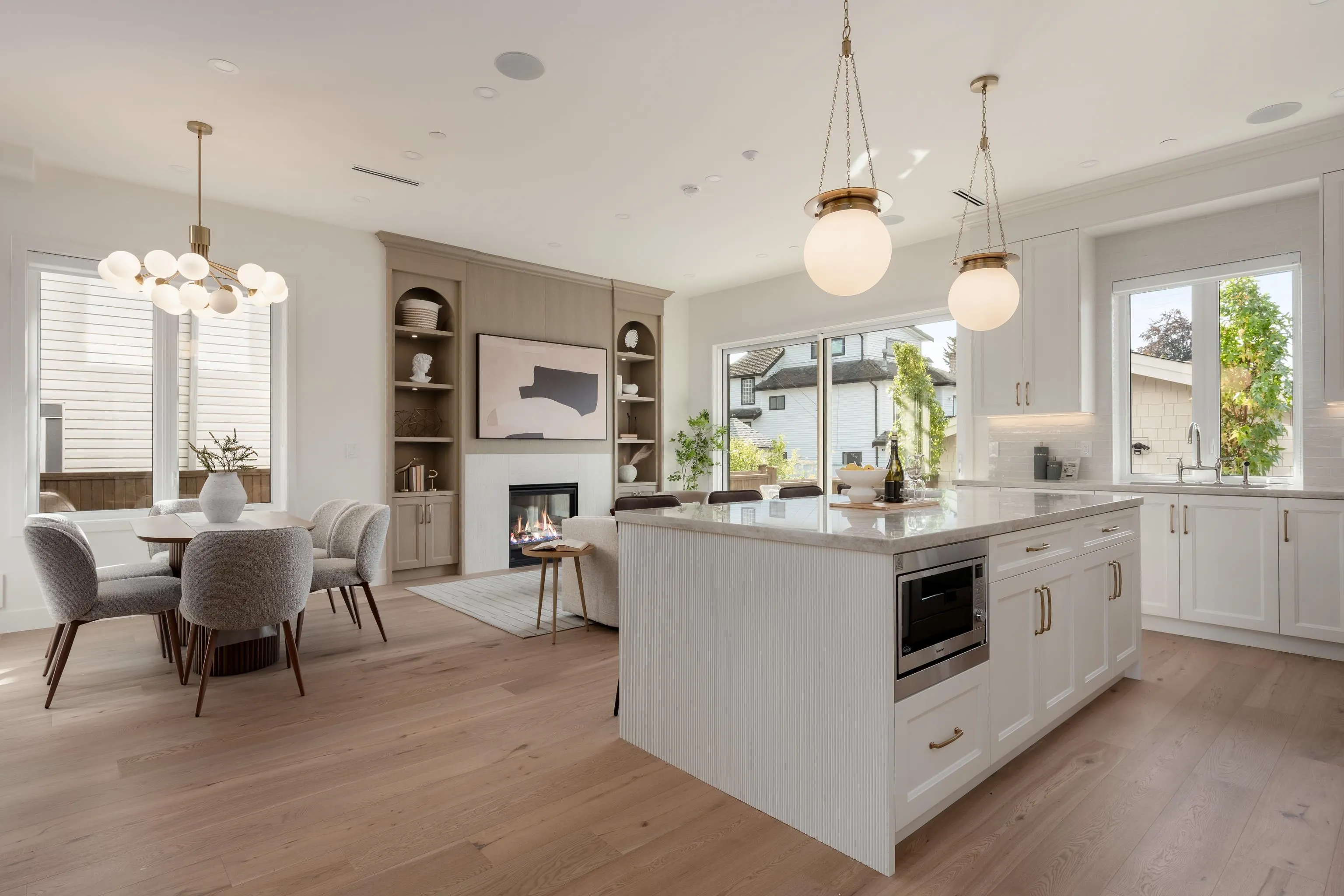 2344 W 45th Avenue #2