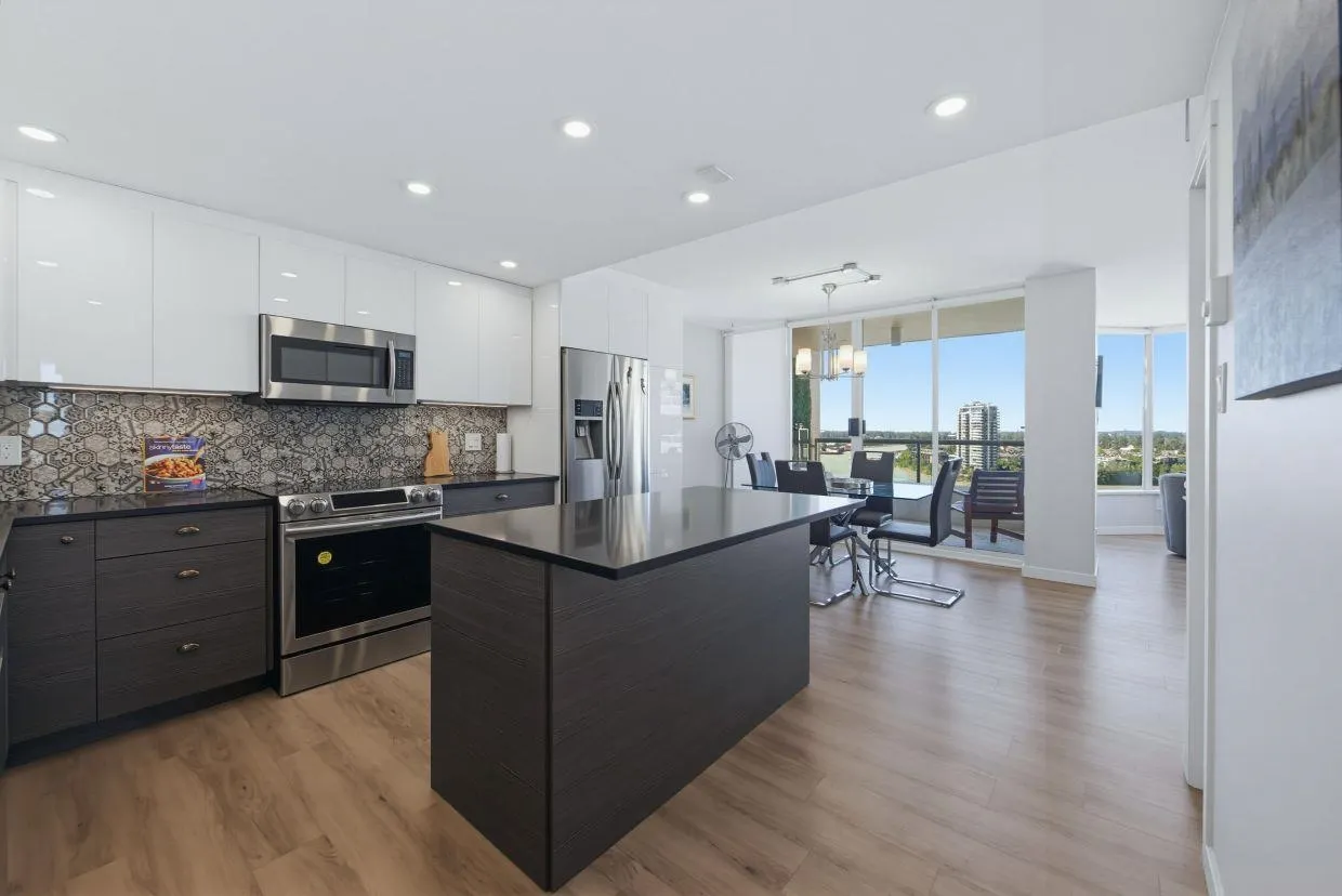 1045 Quayside Drive #1606