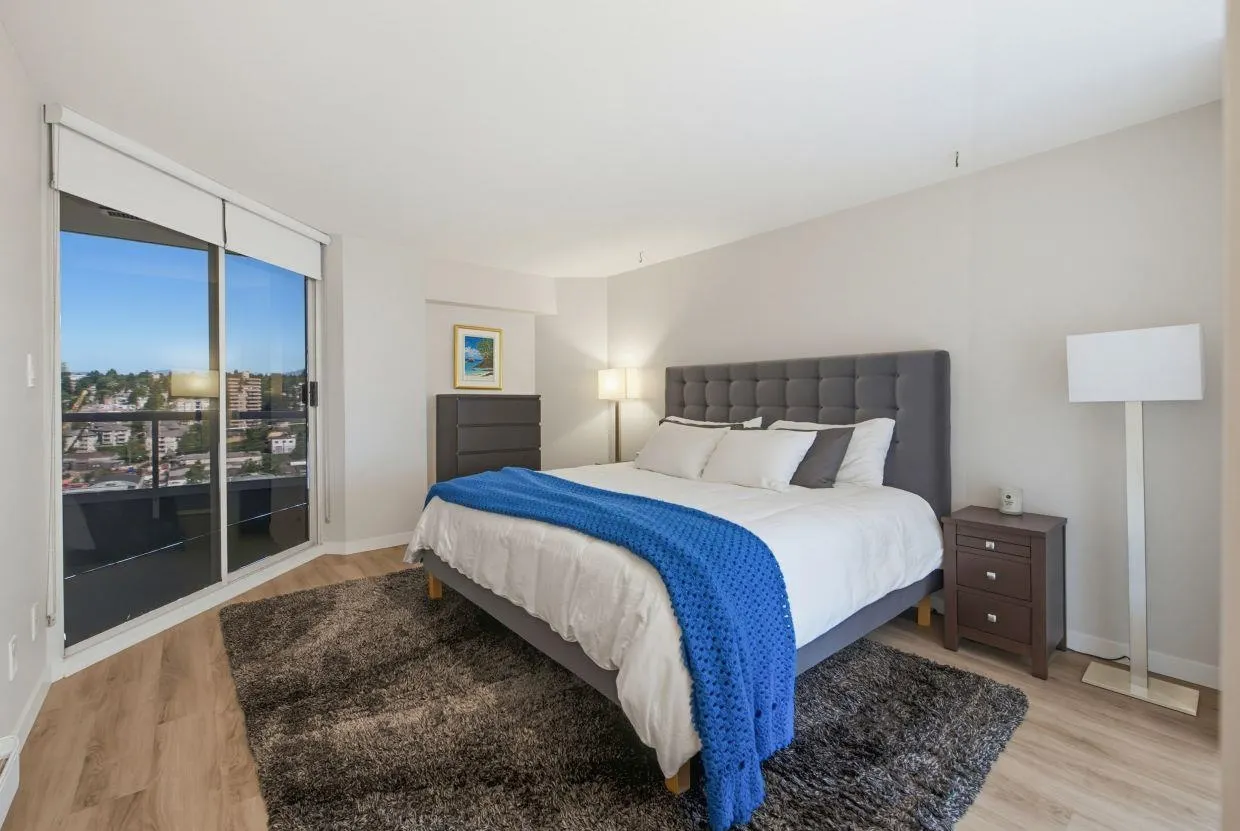 1045 Quayside Drive #1606