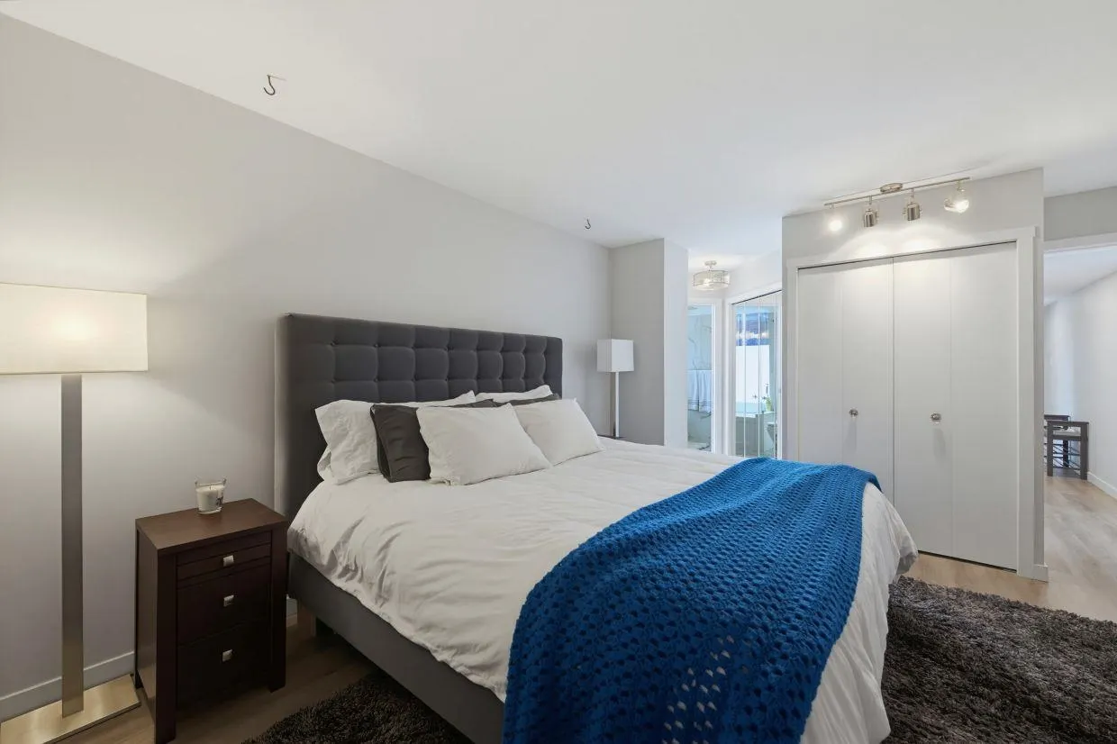 1045 Quayside Drive #1606