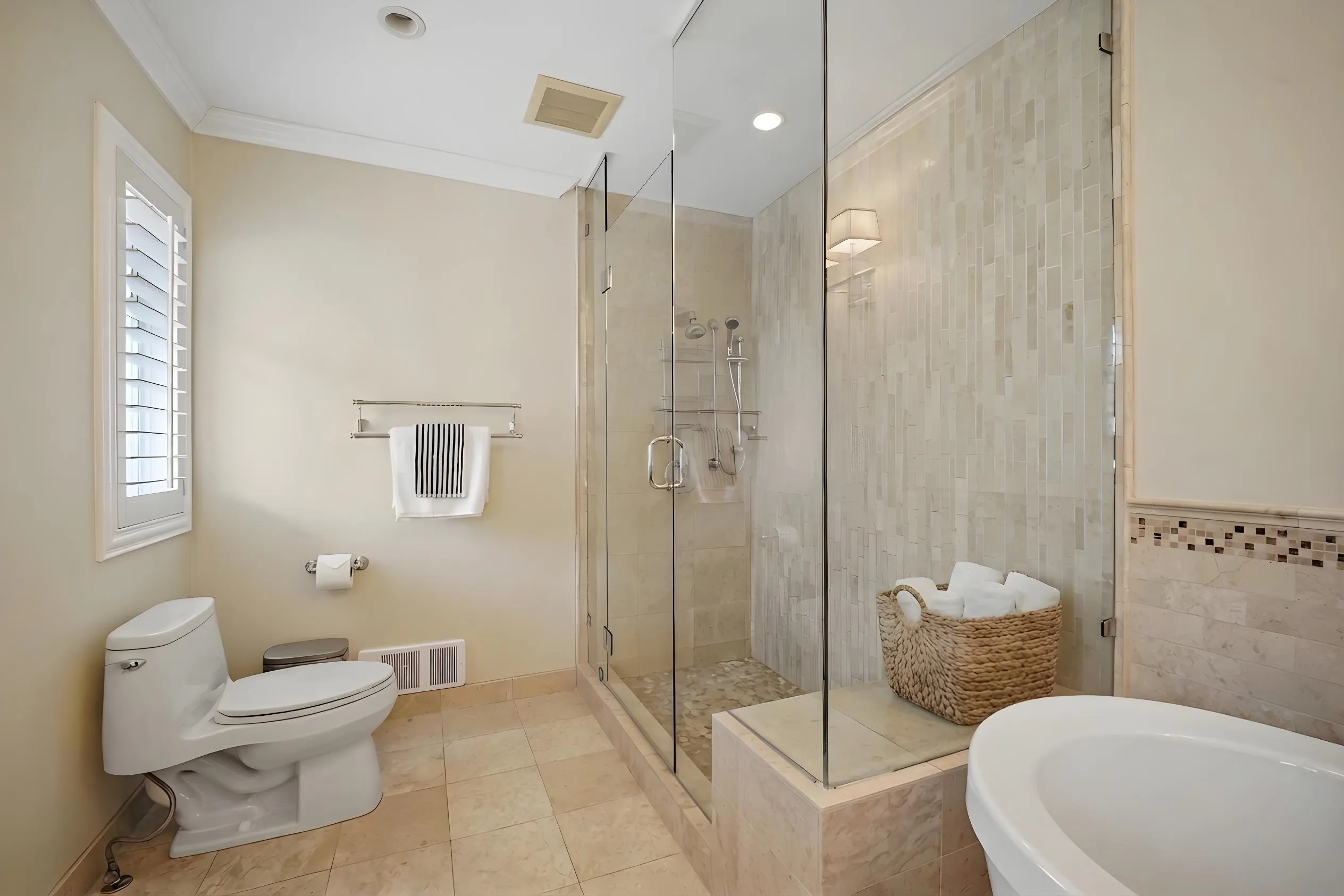 2780 Cultus Court