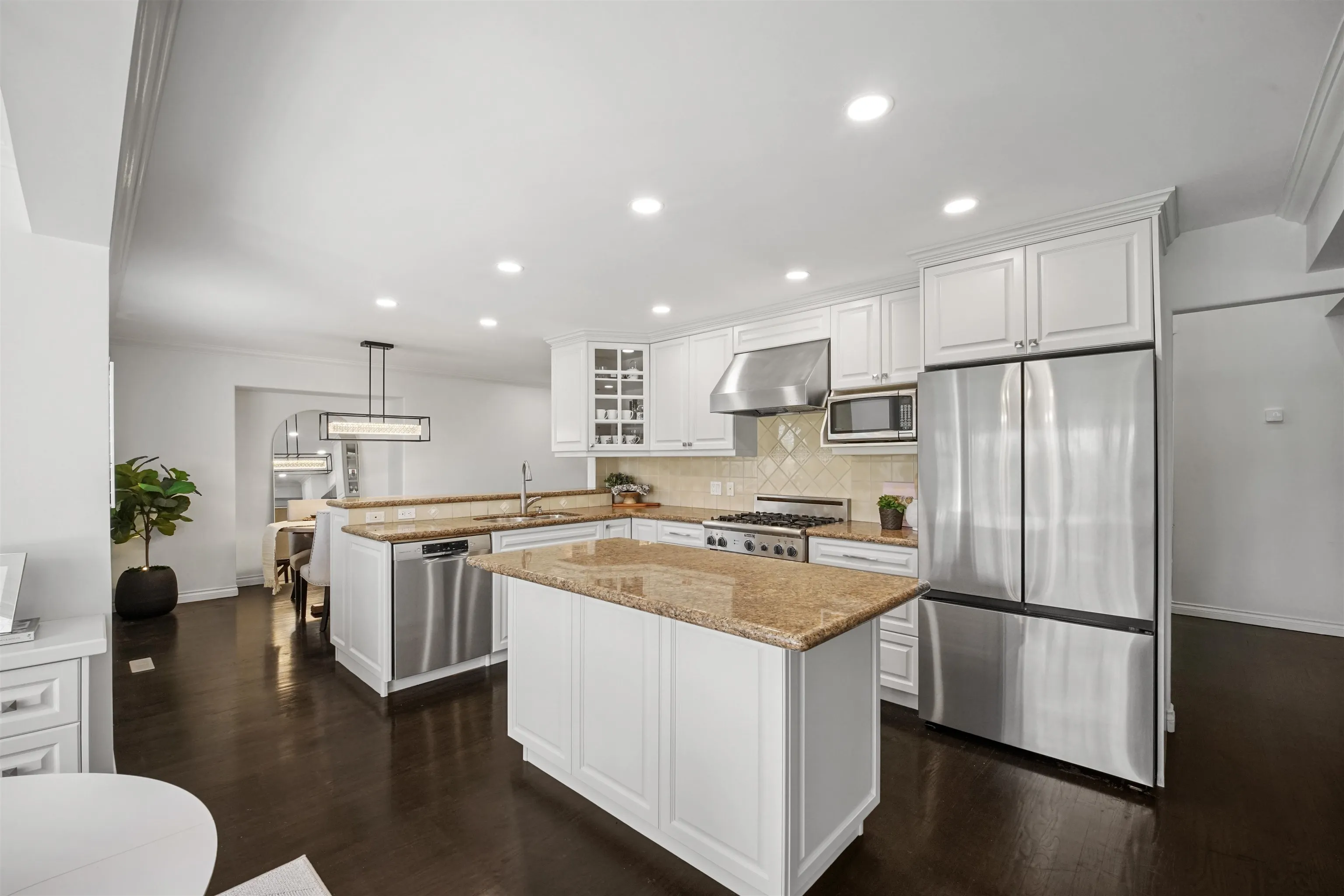2780 Cultus Court