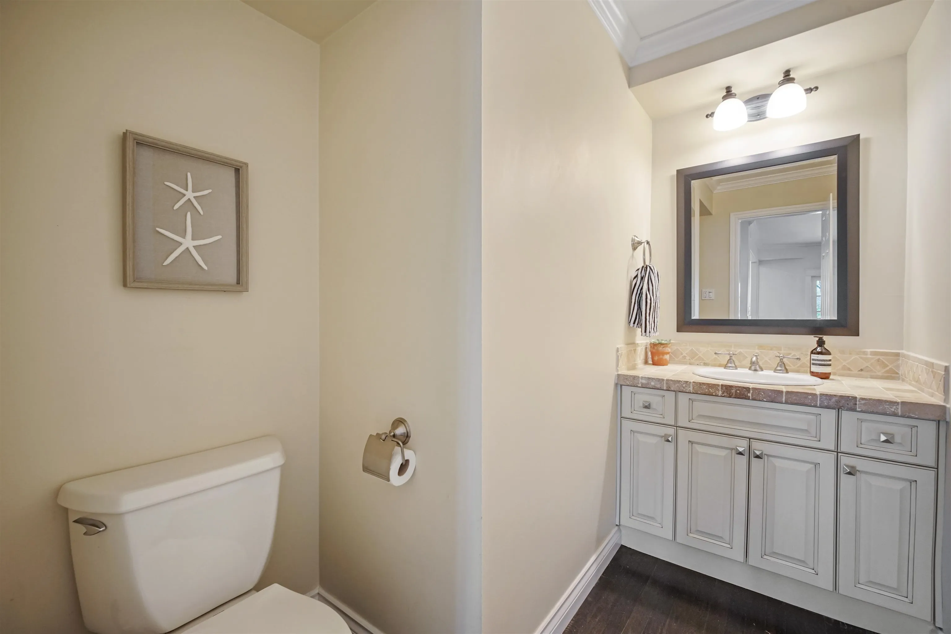 2780 Cultus Court