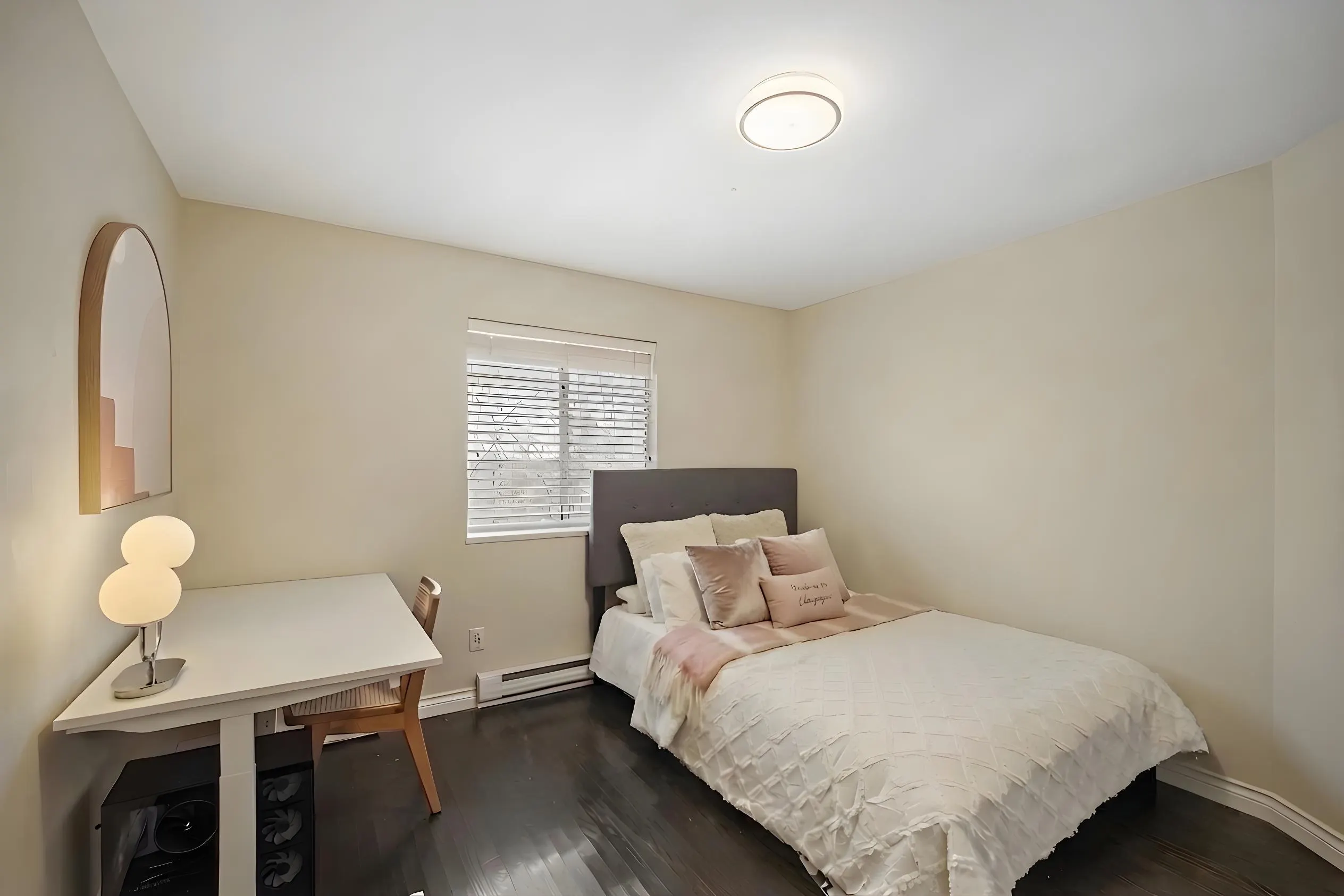 2780 Cultus Court