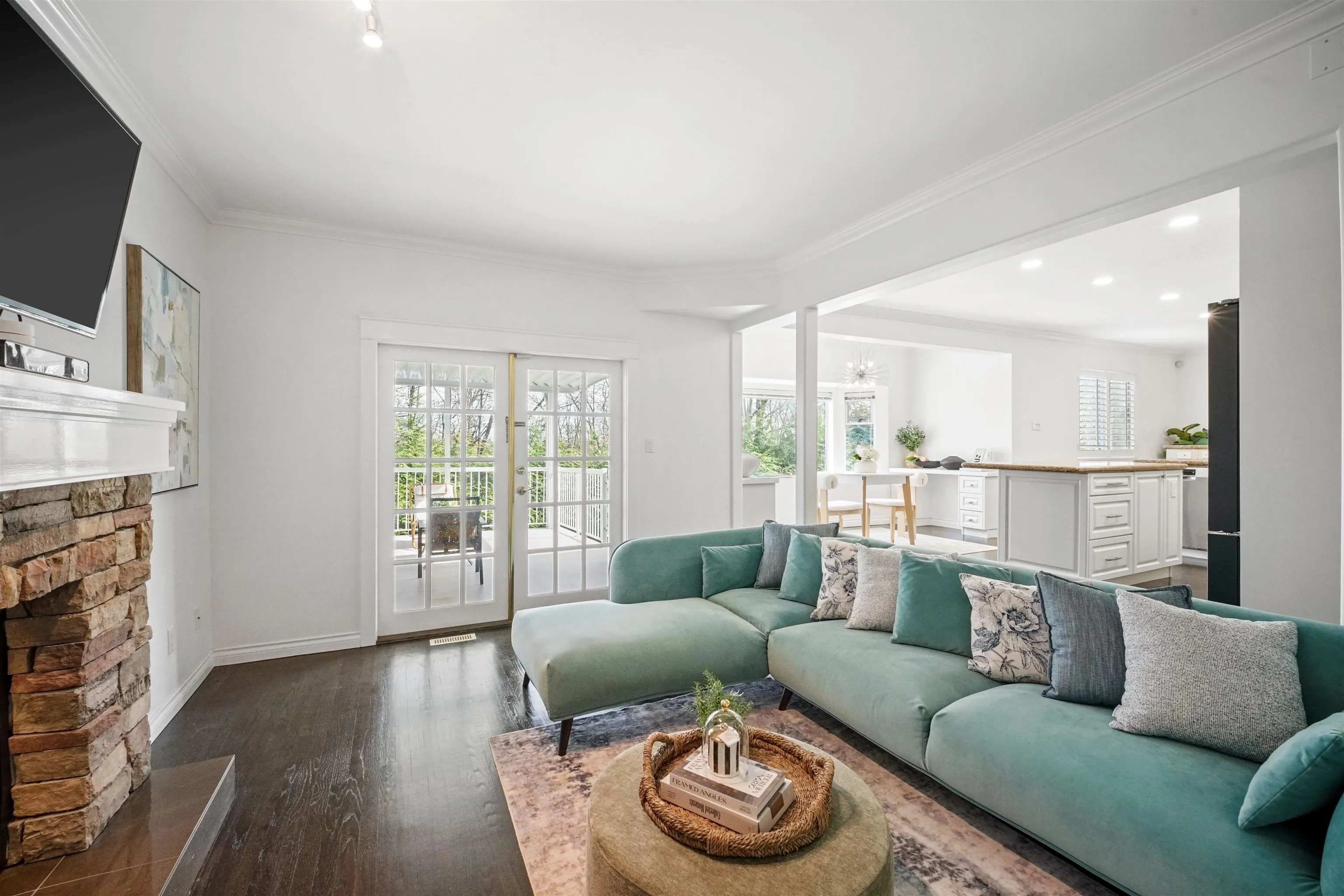 2780 Cultus Court