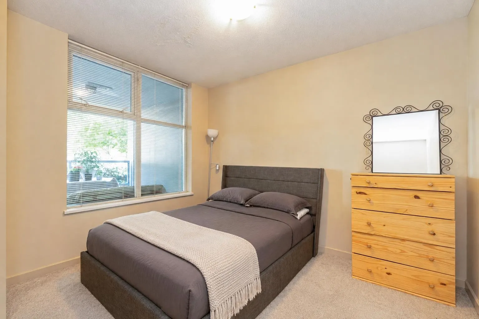 9262 University Crescent #101