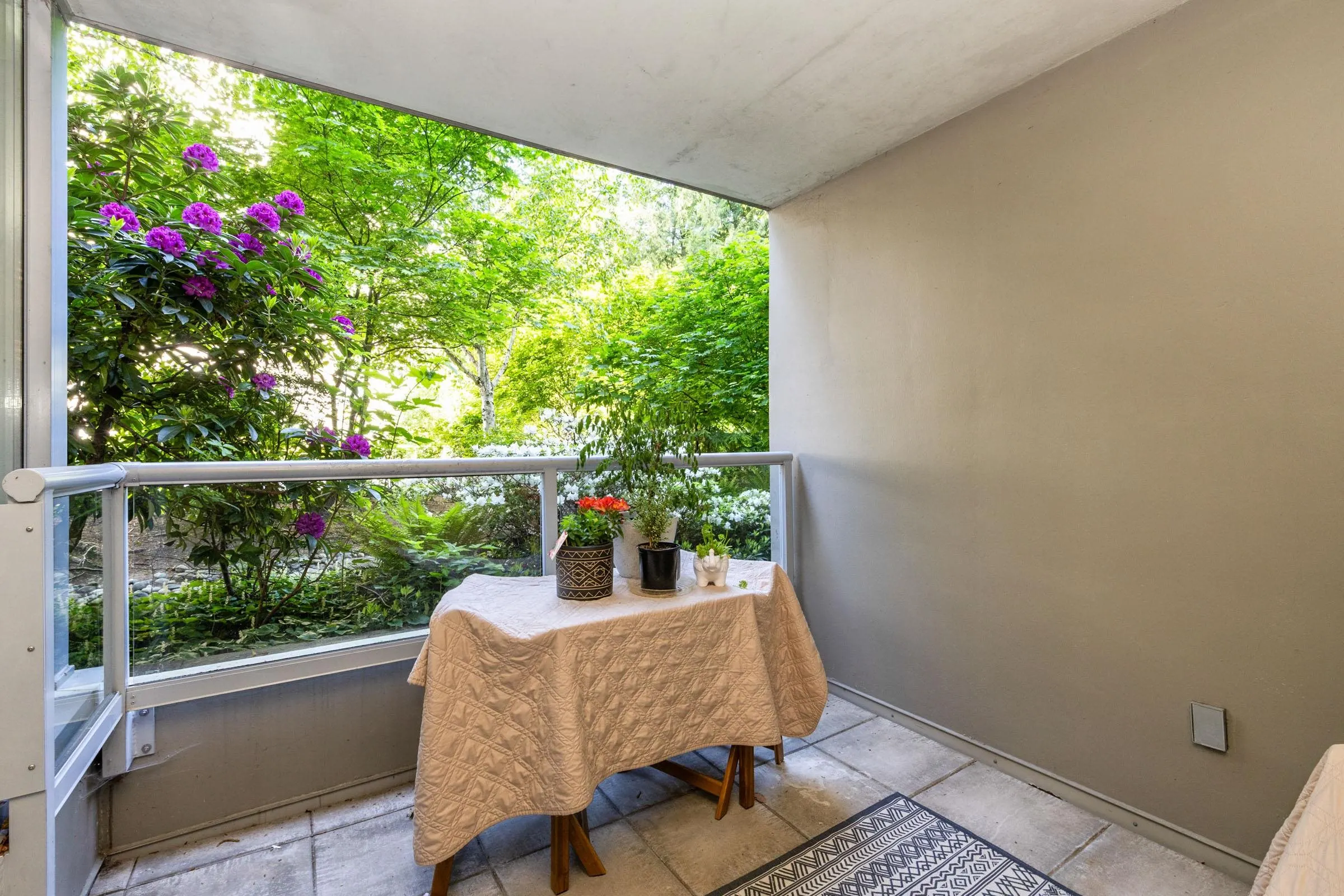 9262 University Crescent #101
