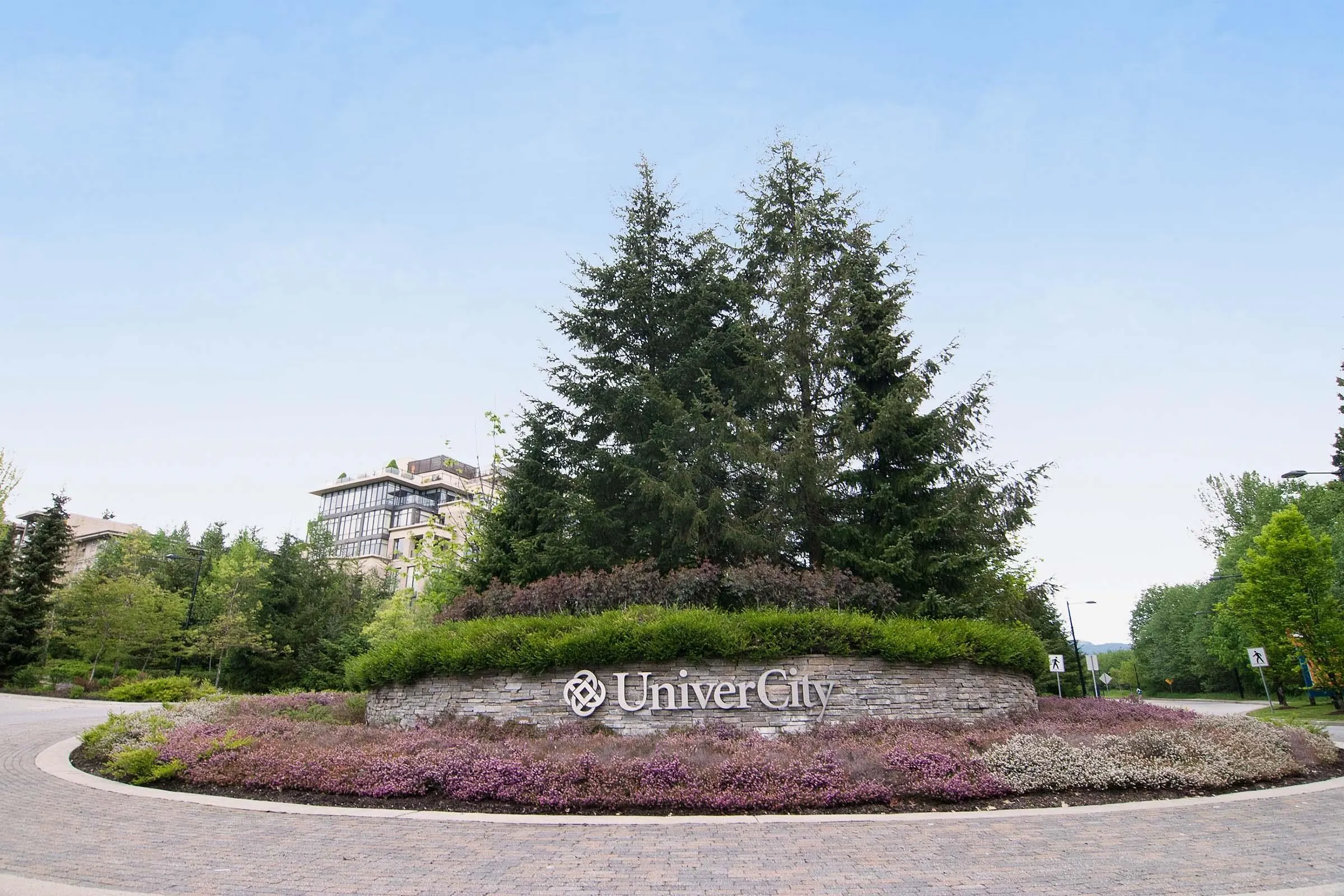 9262 University Crescent #101