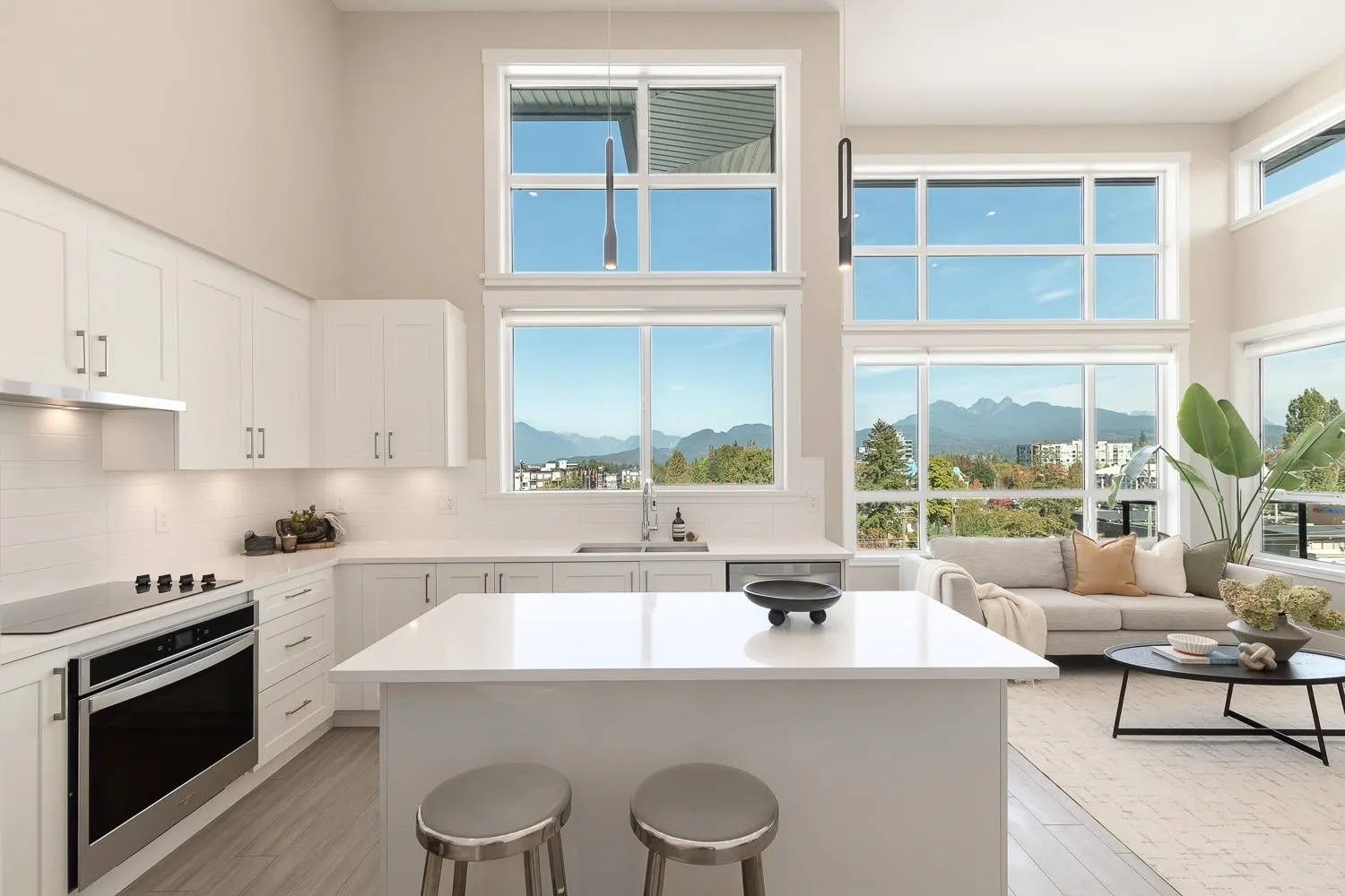 22335 Mcintosh Avenue #602