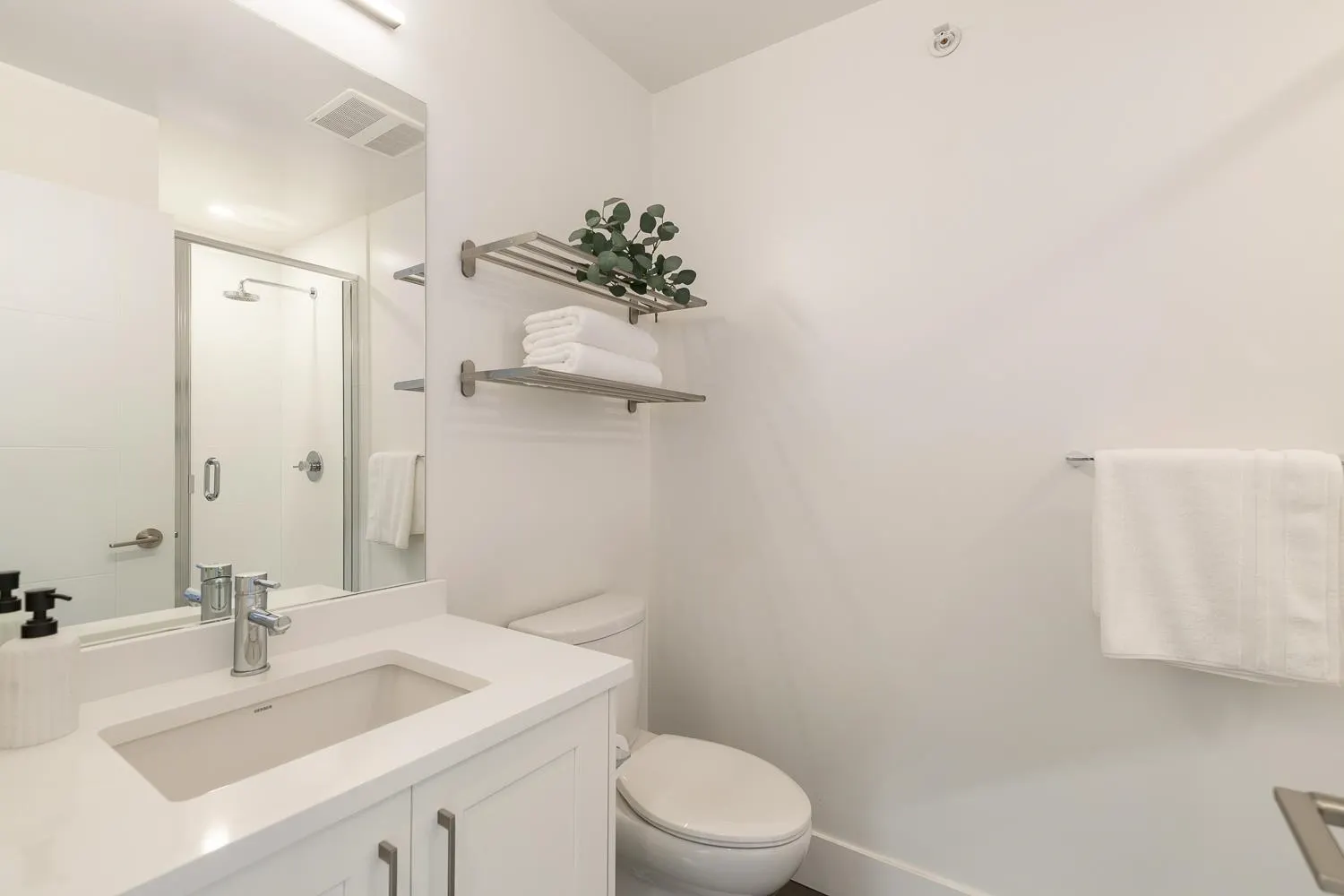 22335 Mcintosh Avenue #602